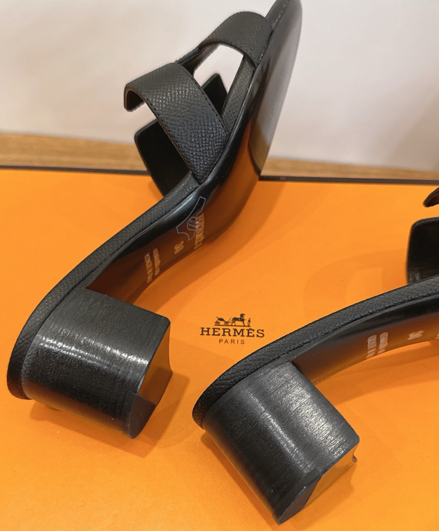 Oasis Sandal
