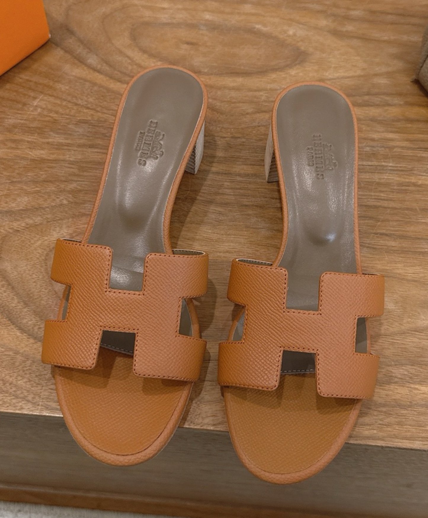 Oasis Sandal