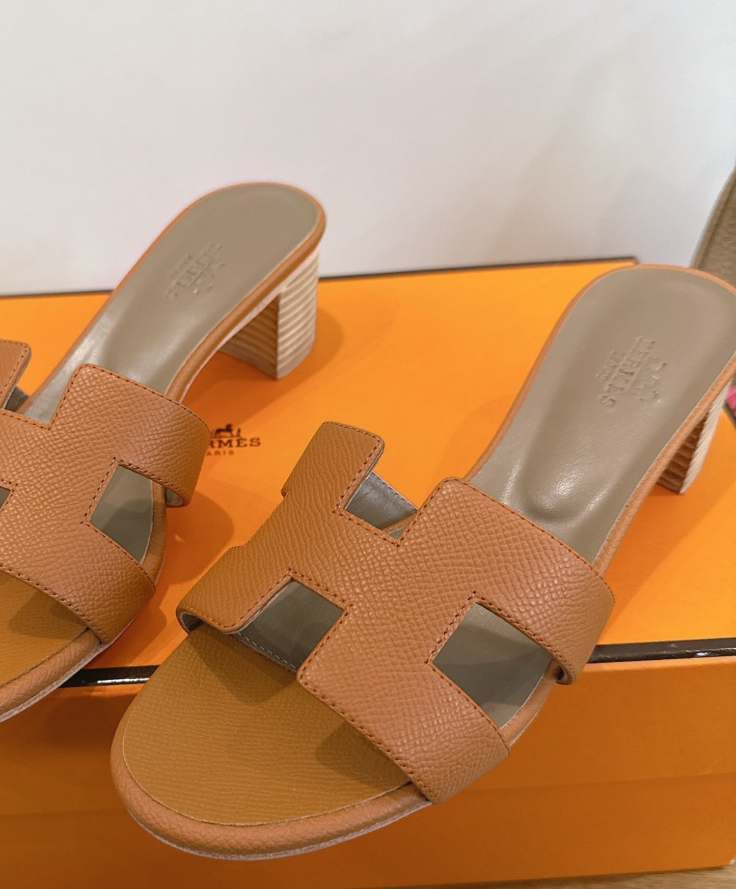 Oasis Sandal