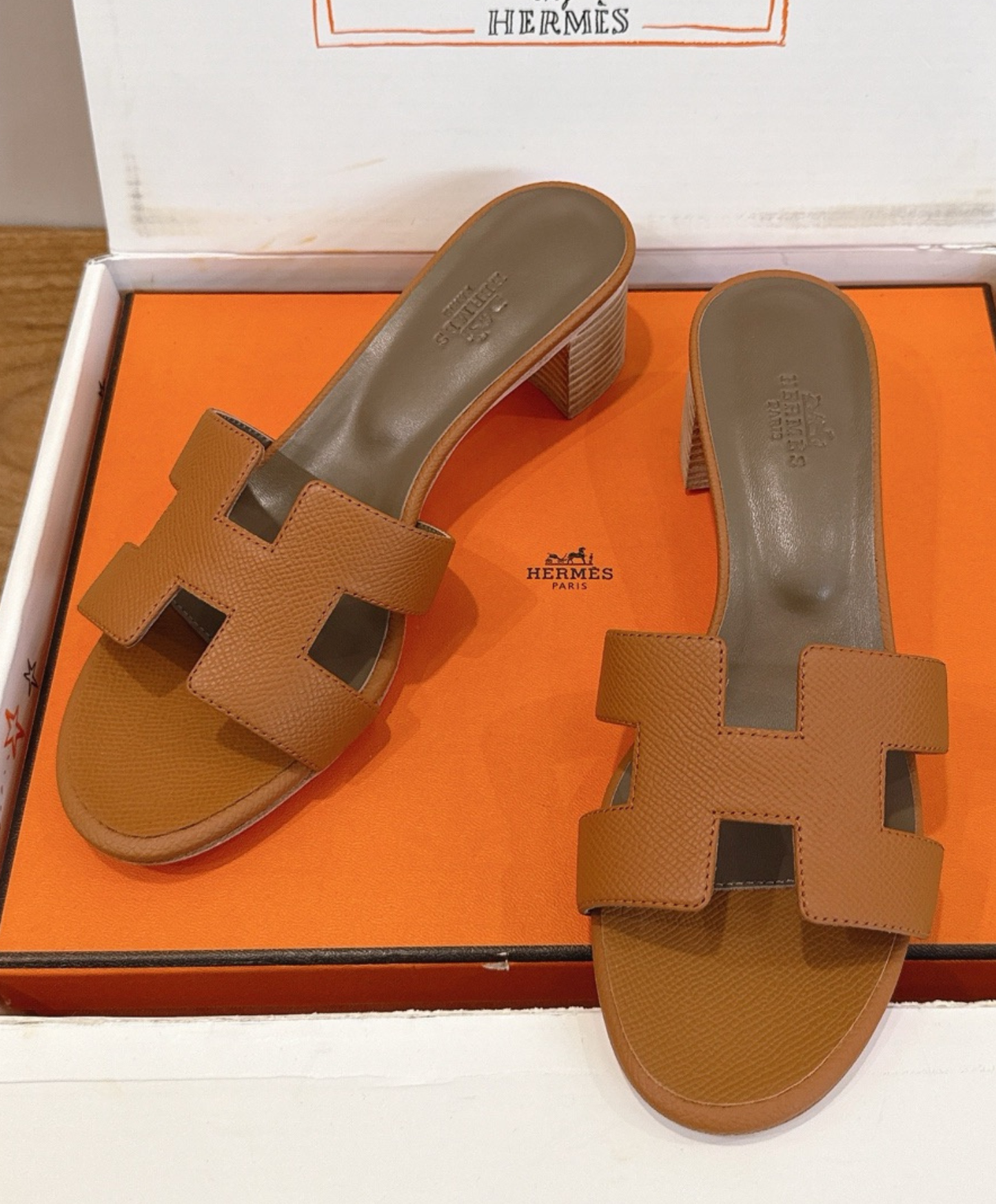 Oasis Sandal
