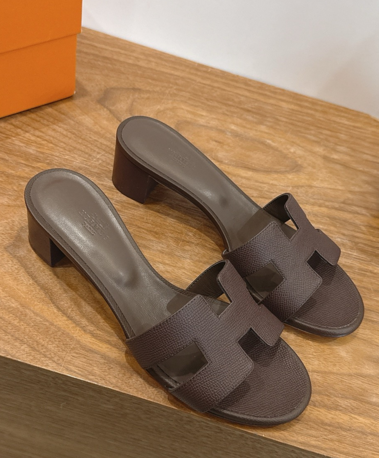 Oasis Sandal
