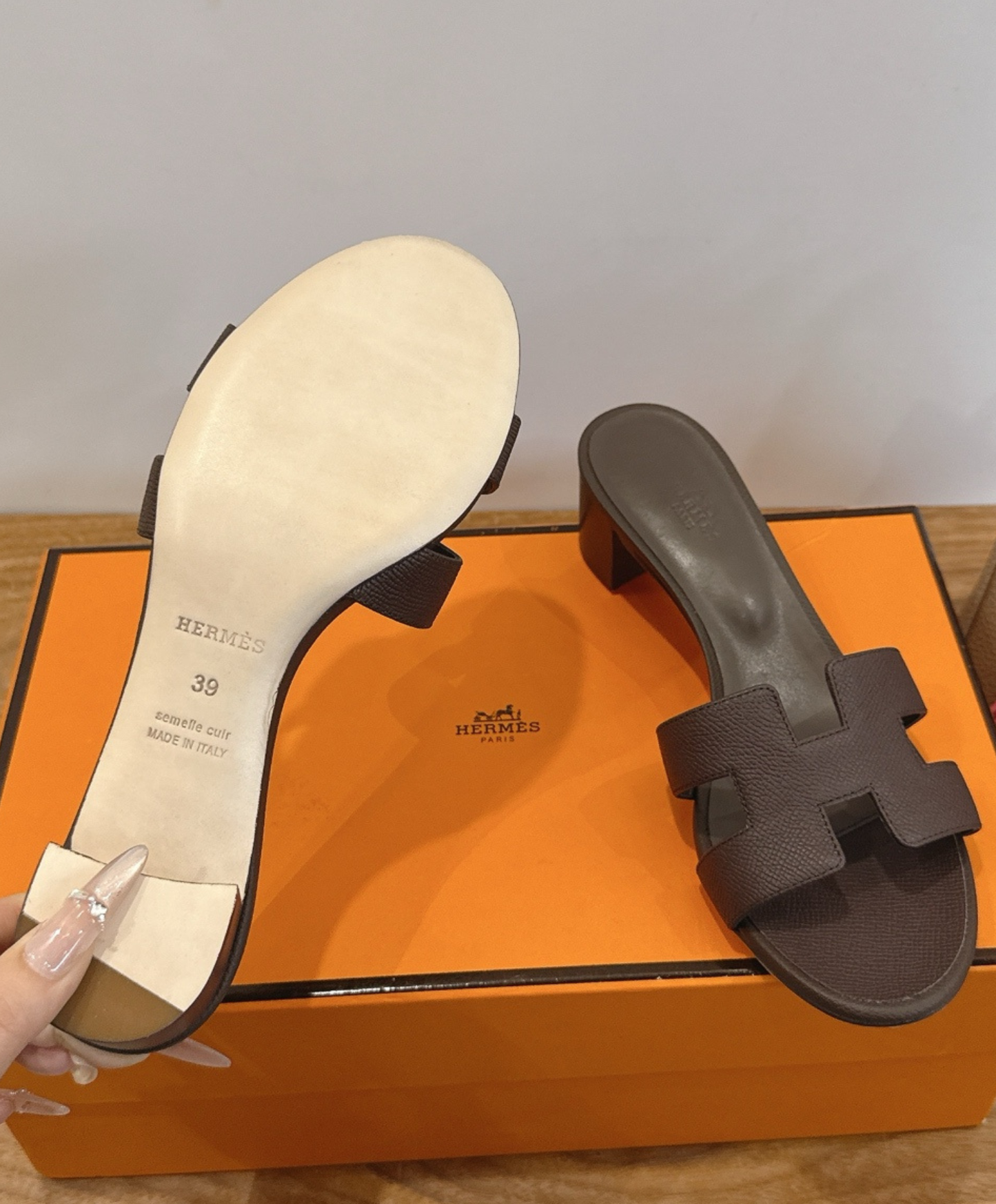 Oasis Sandal