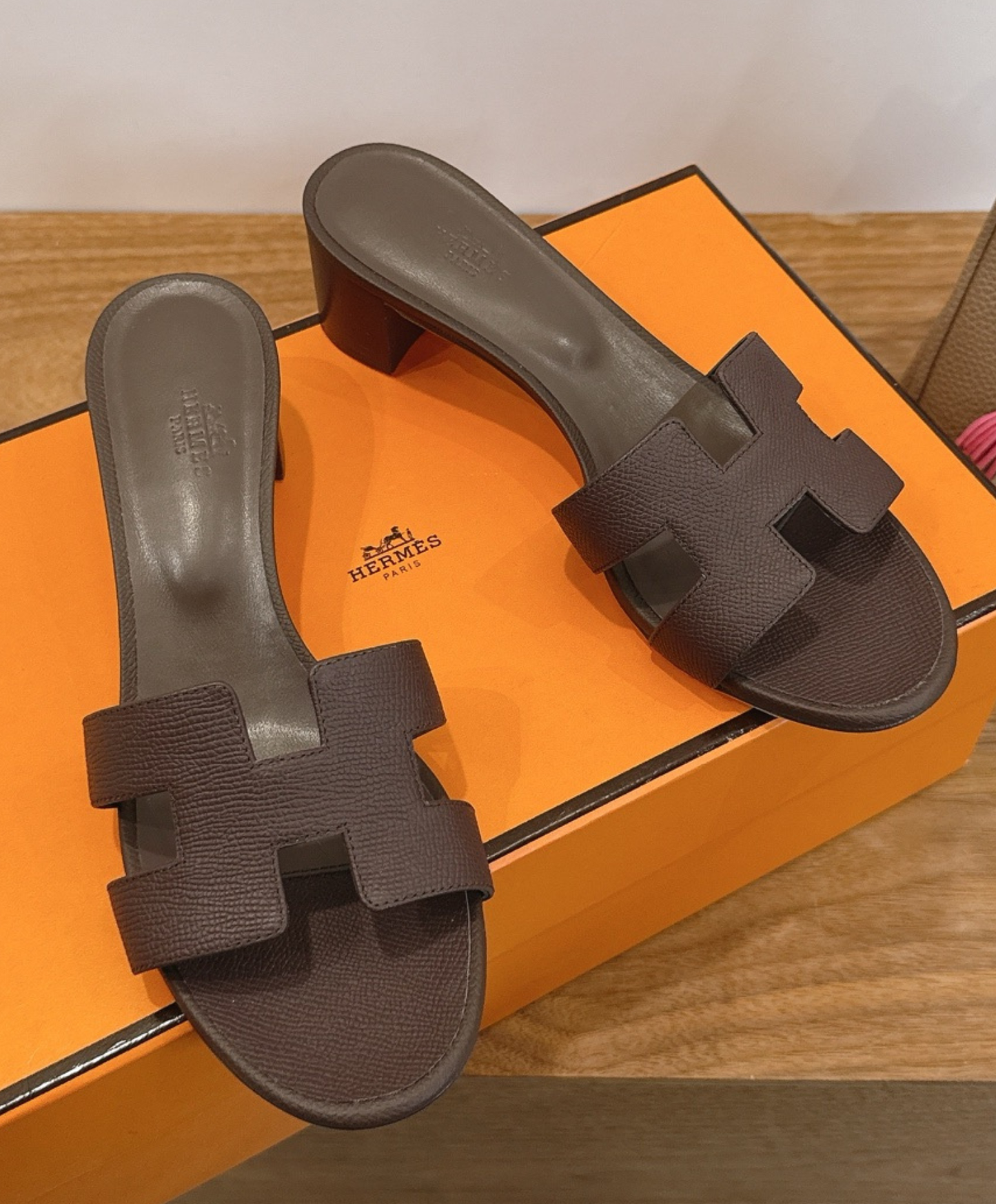 Oasis Sandal