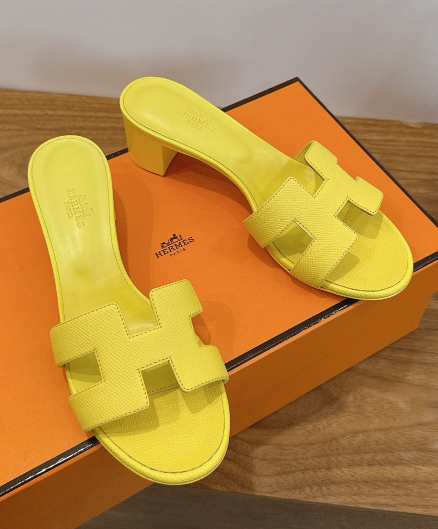 Oasis Sandal