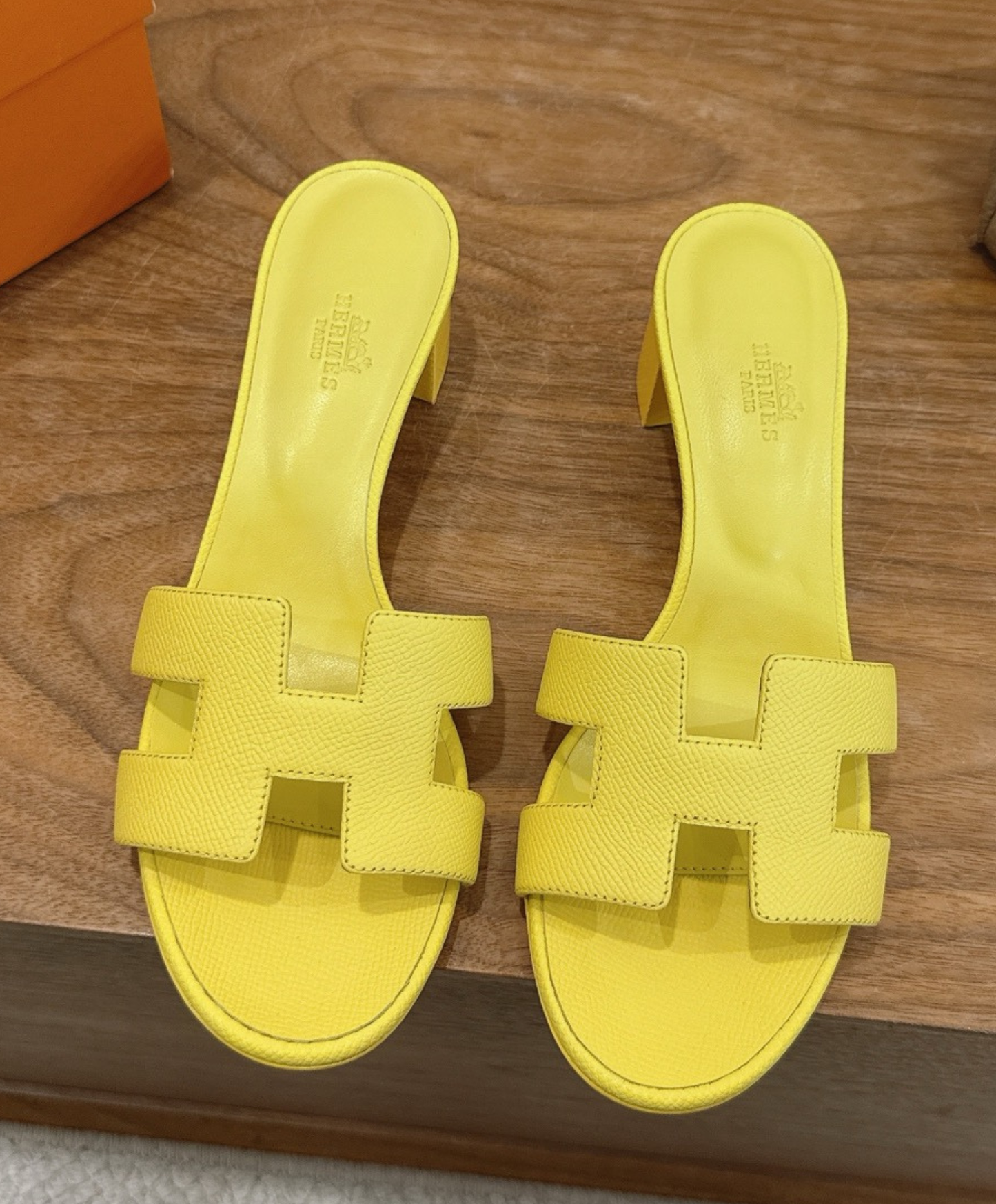 Oasis Sandal