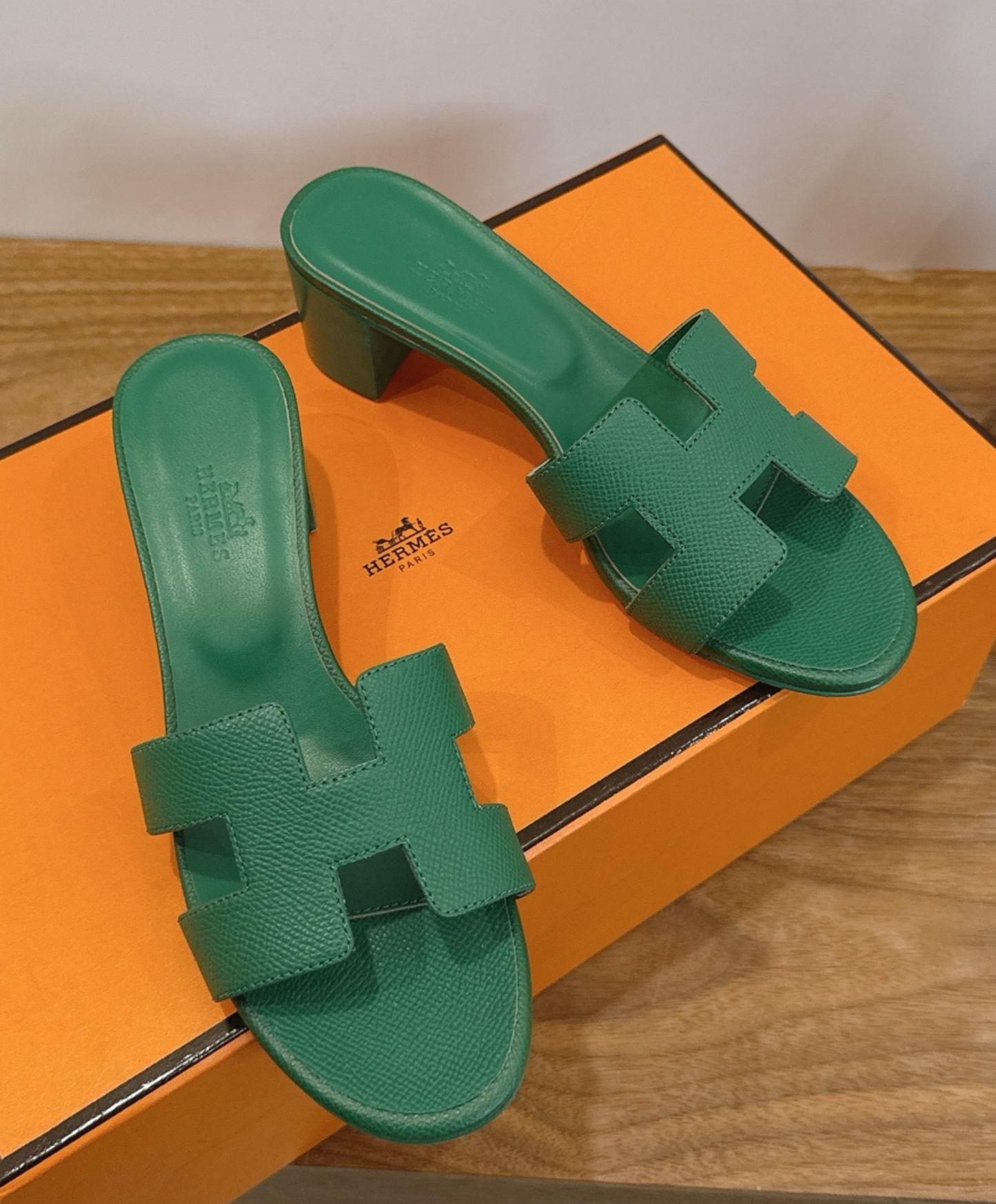 Oasis Sandal