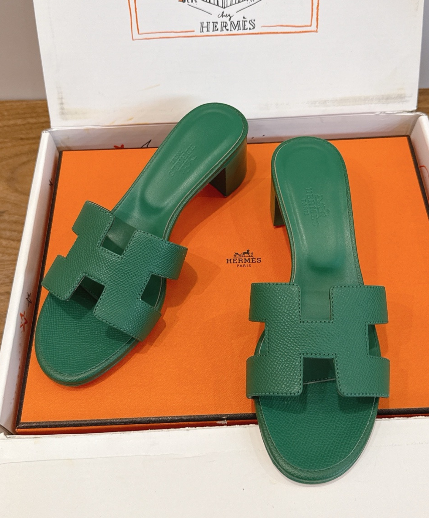 Oasis Sandal