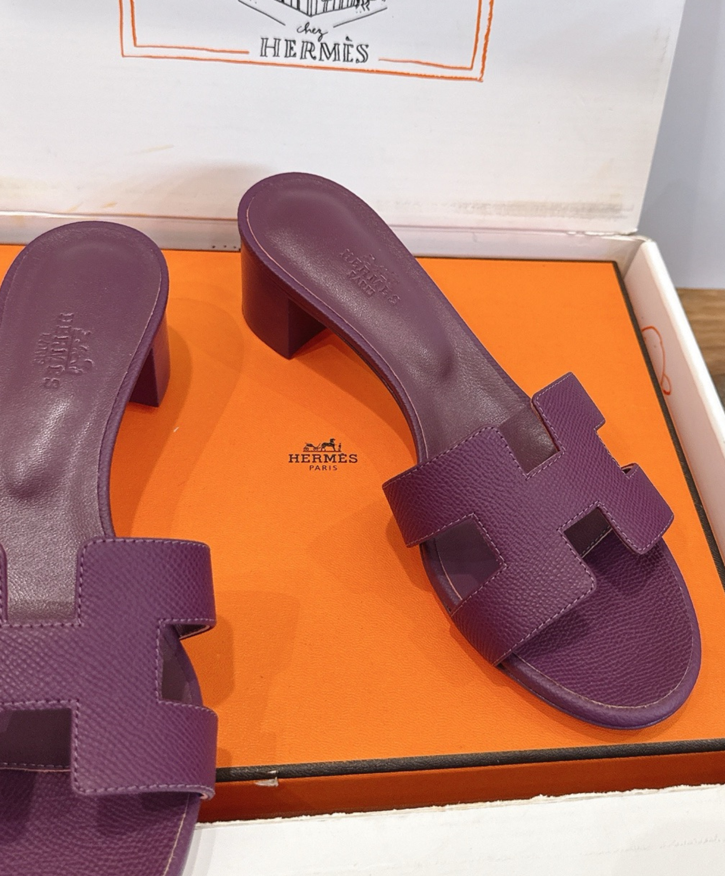 Oasis Sandal