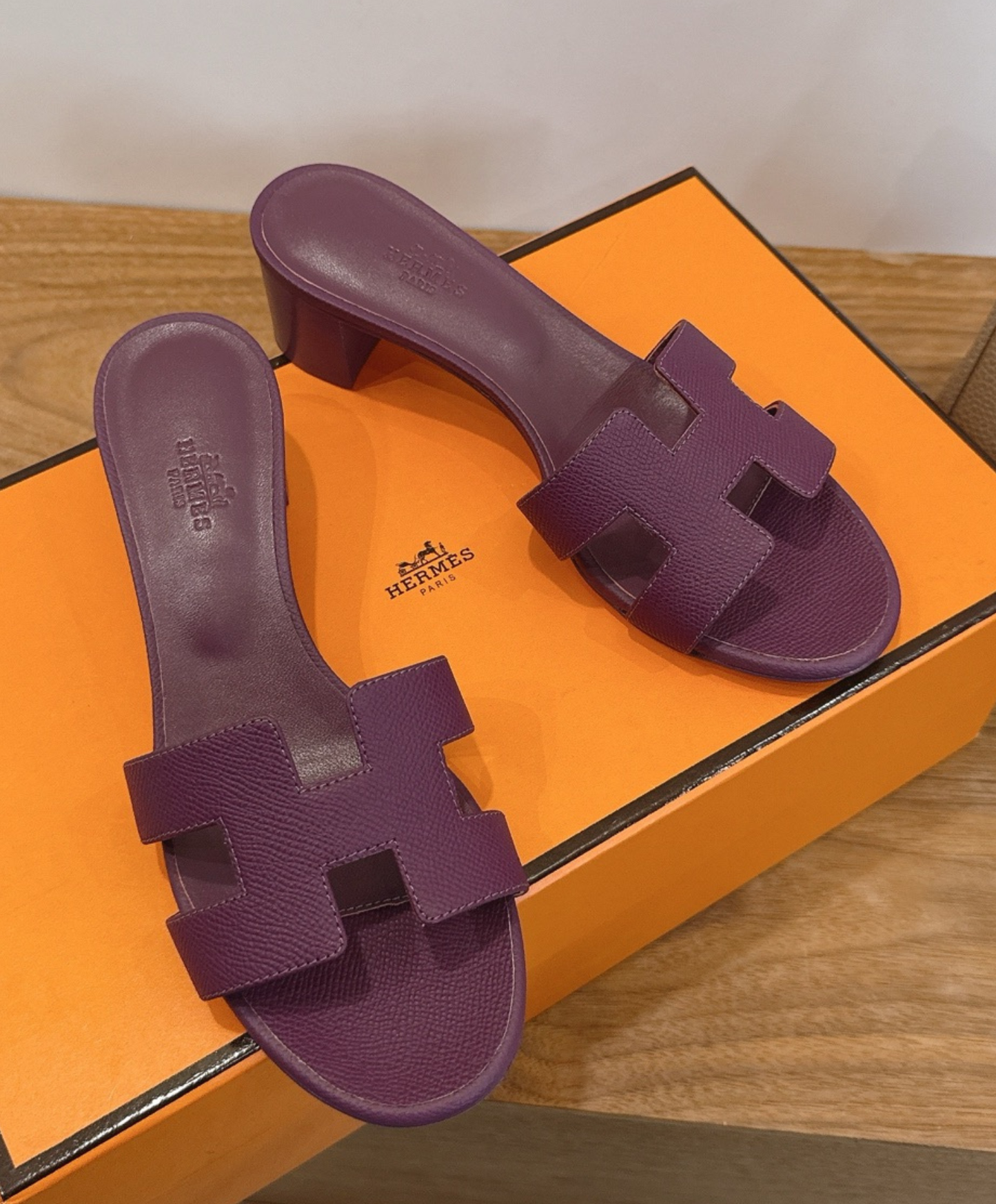 Oasis Sandal