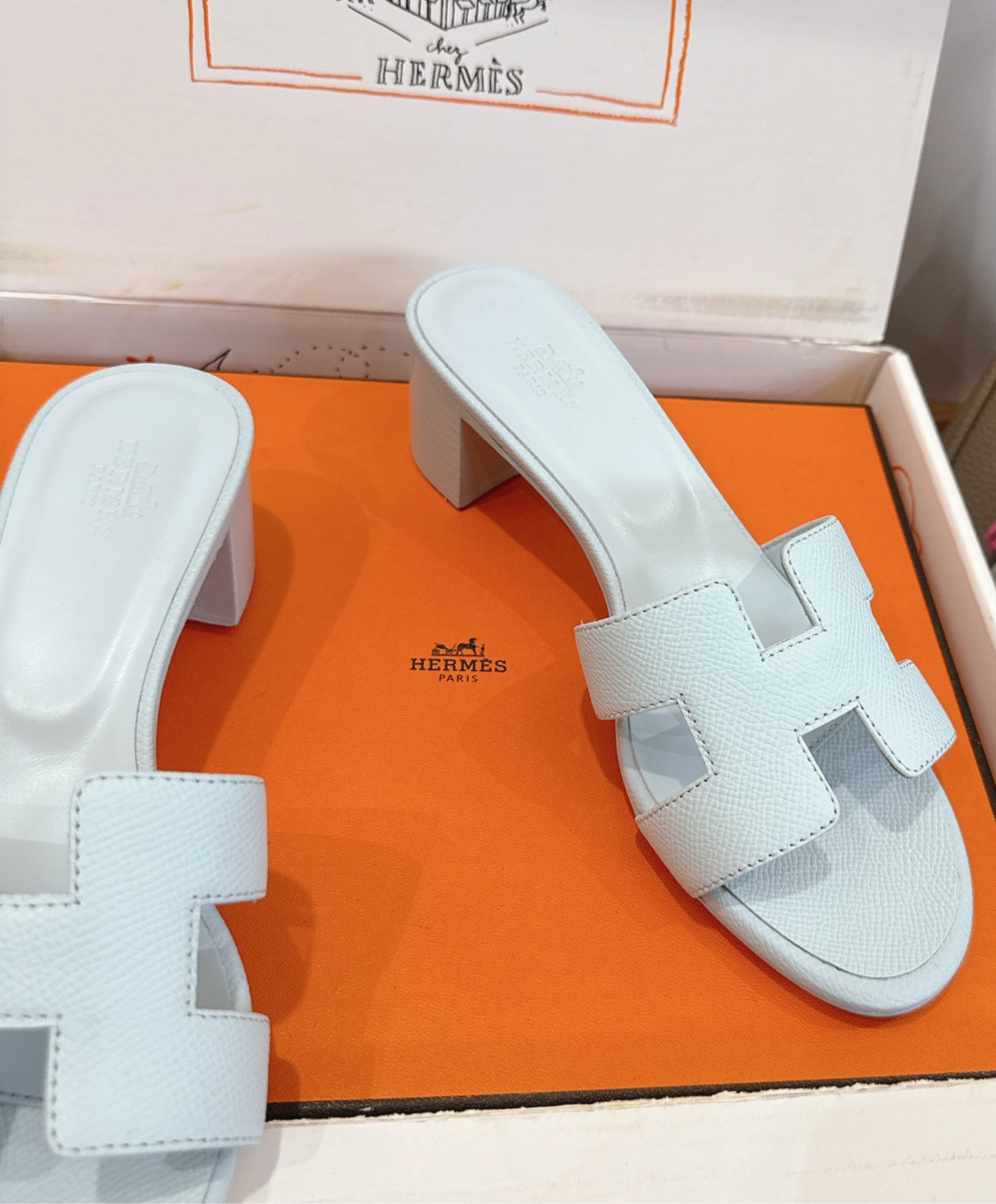 Oasis Sandal