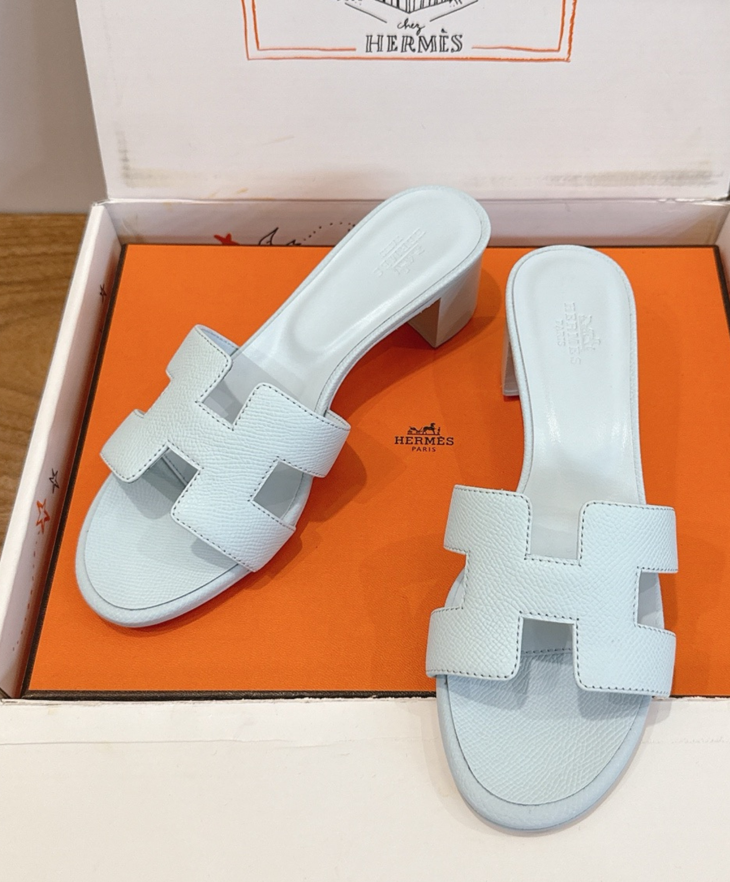 Oasis Sandal