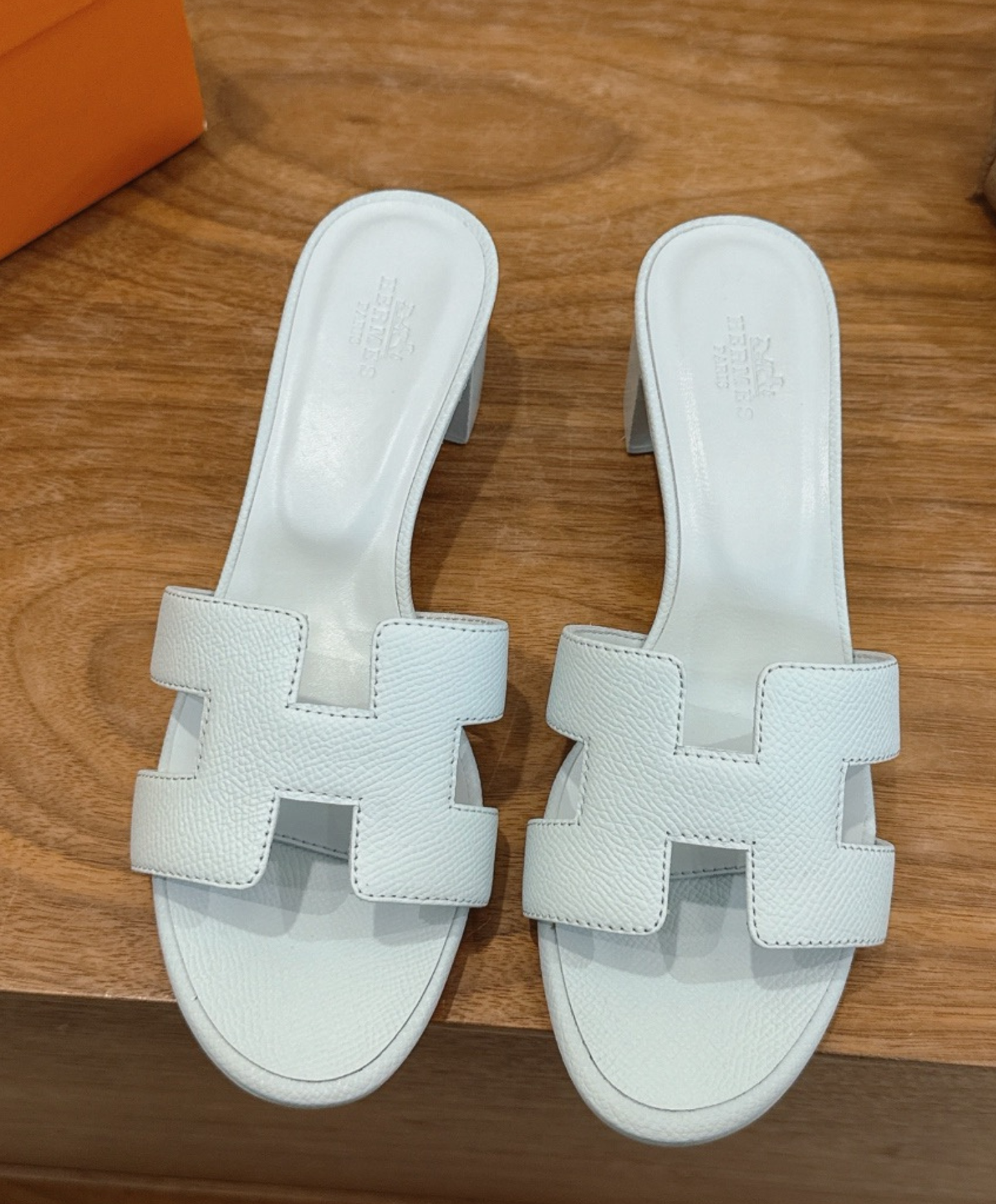 Oasis Sandal