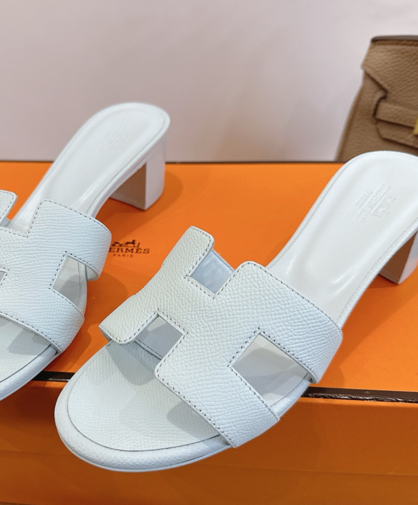 Oasis Sandal