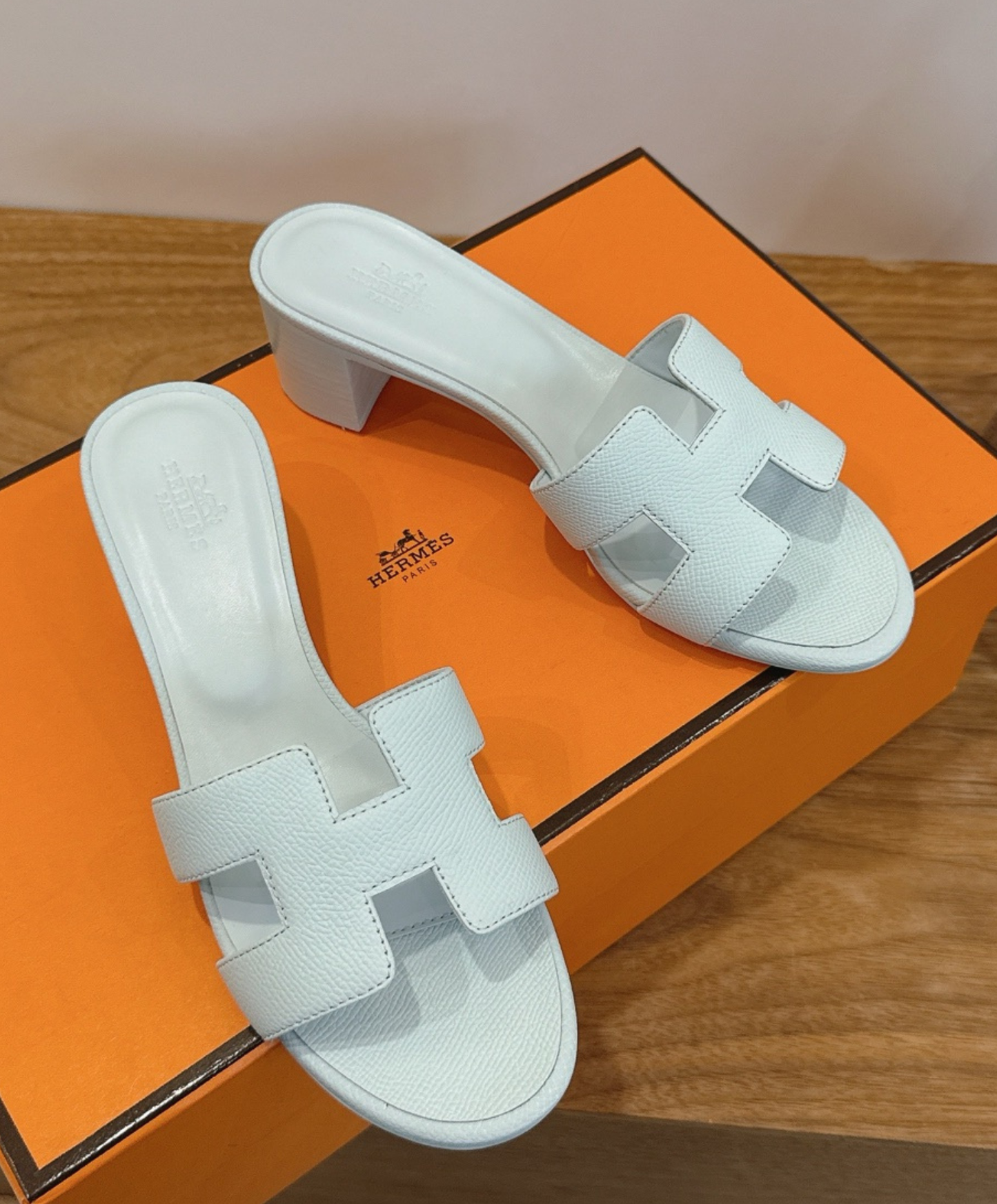 Oasis Sandal