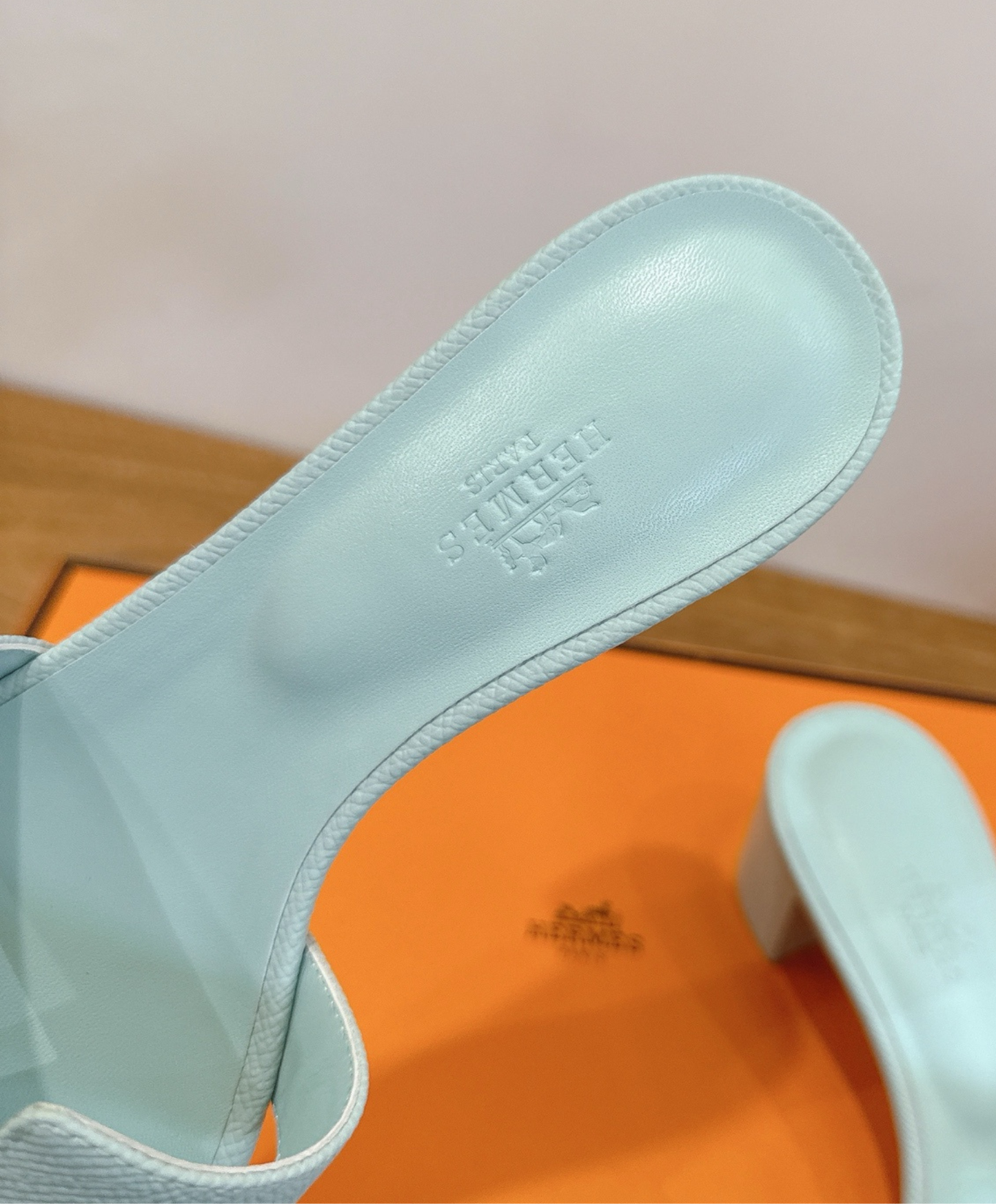 Oasis Sandal