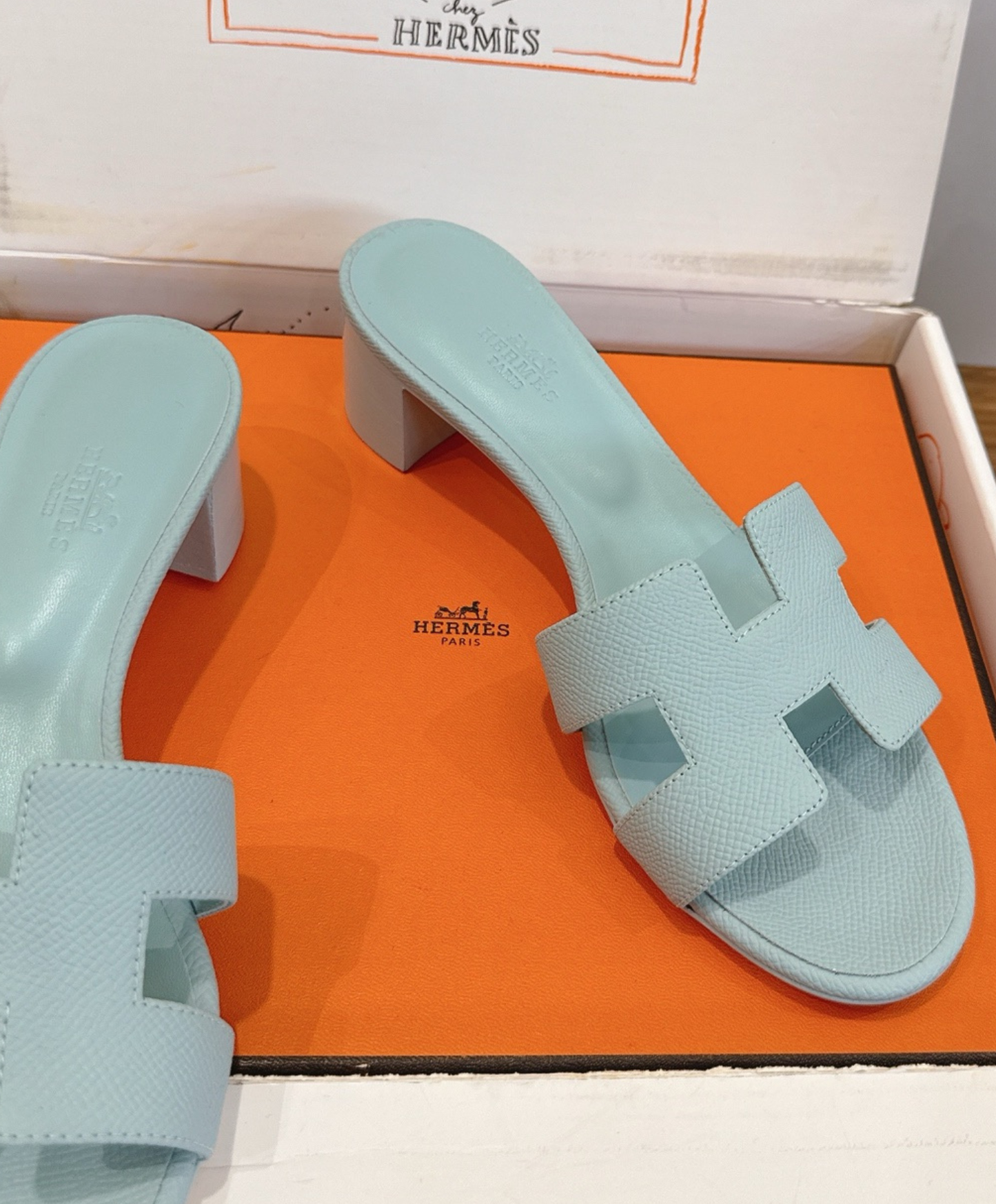 Oasis Sandal