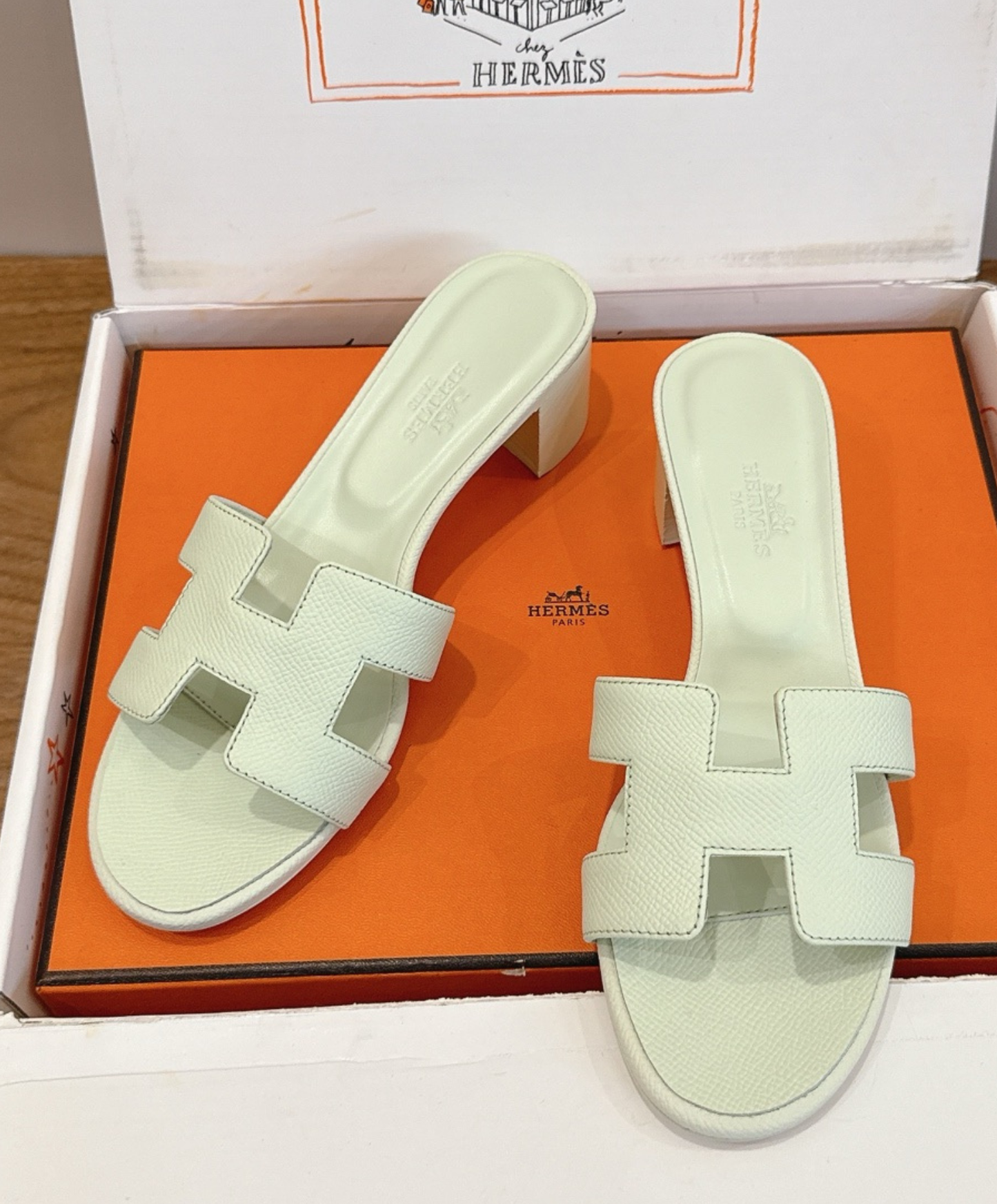 Oasis Sandal
