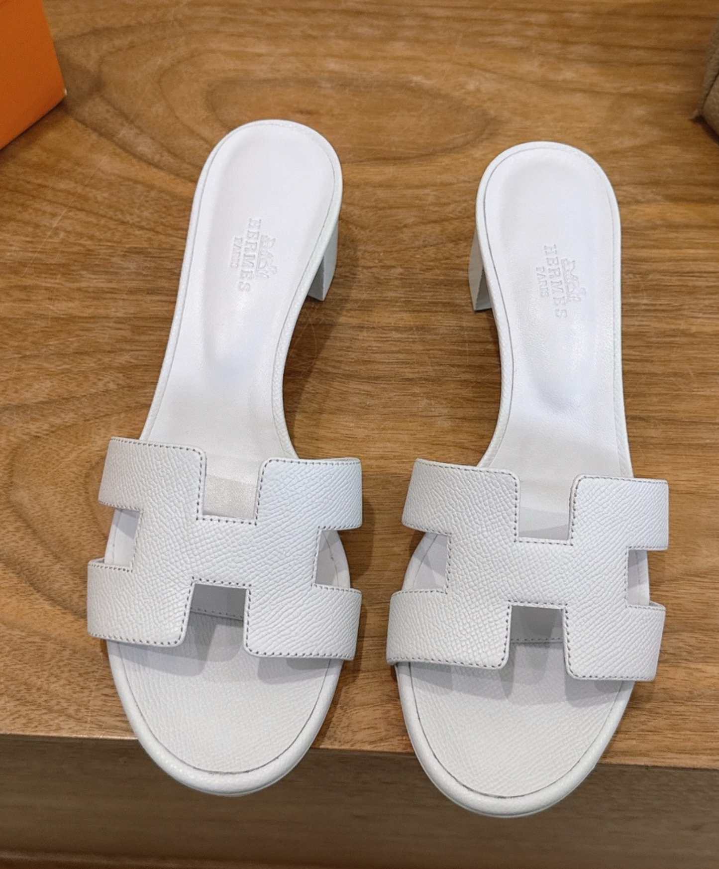 Oasis Sandal