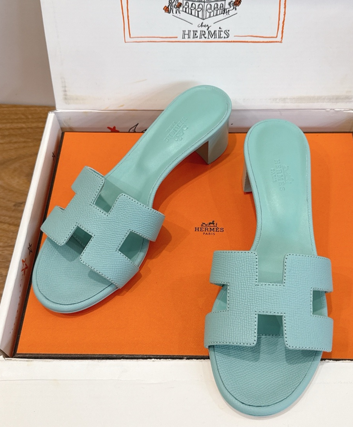 Oasis Sandal