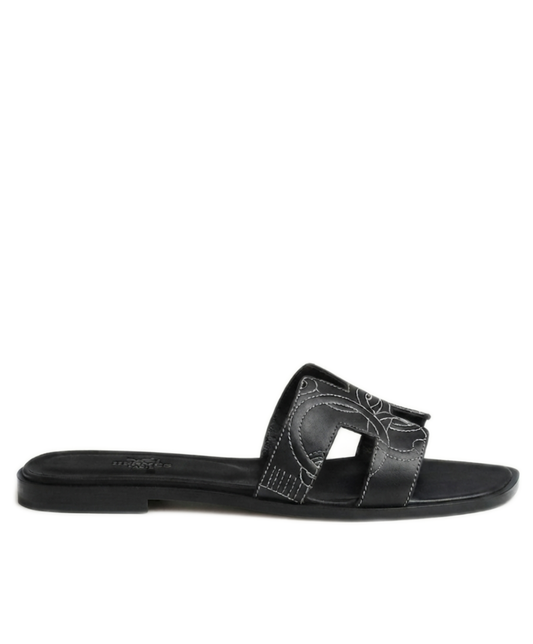 Oran sandal