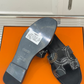 Oran sandal