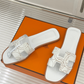 Oran sandal