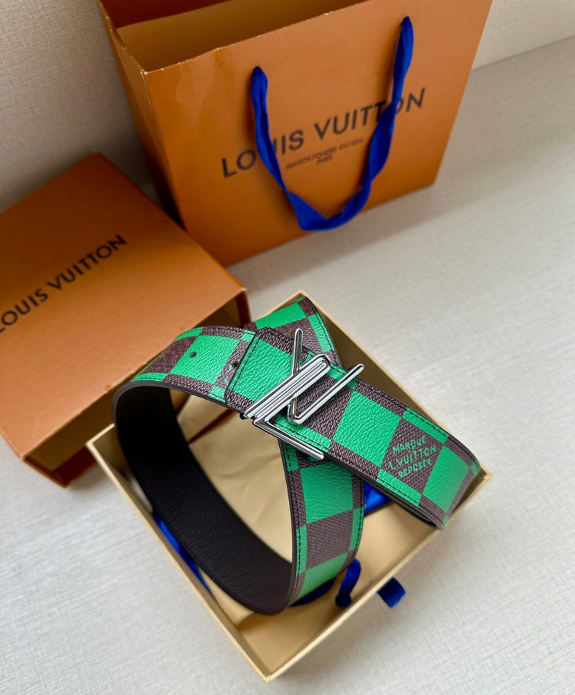 LV Initiales 40mm Reversible Belt