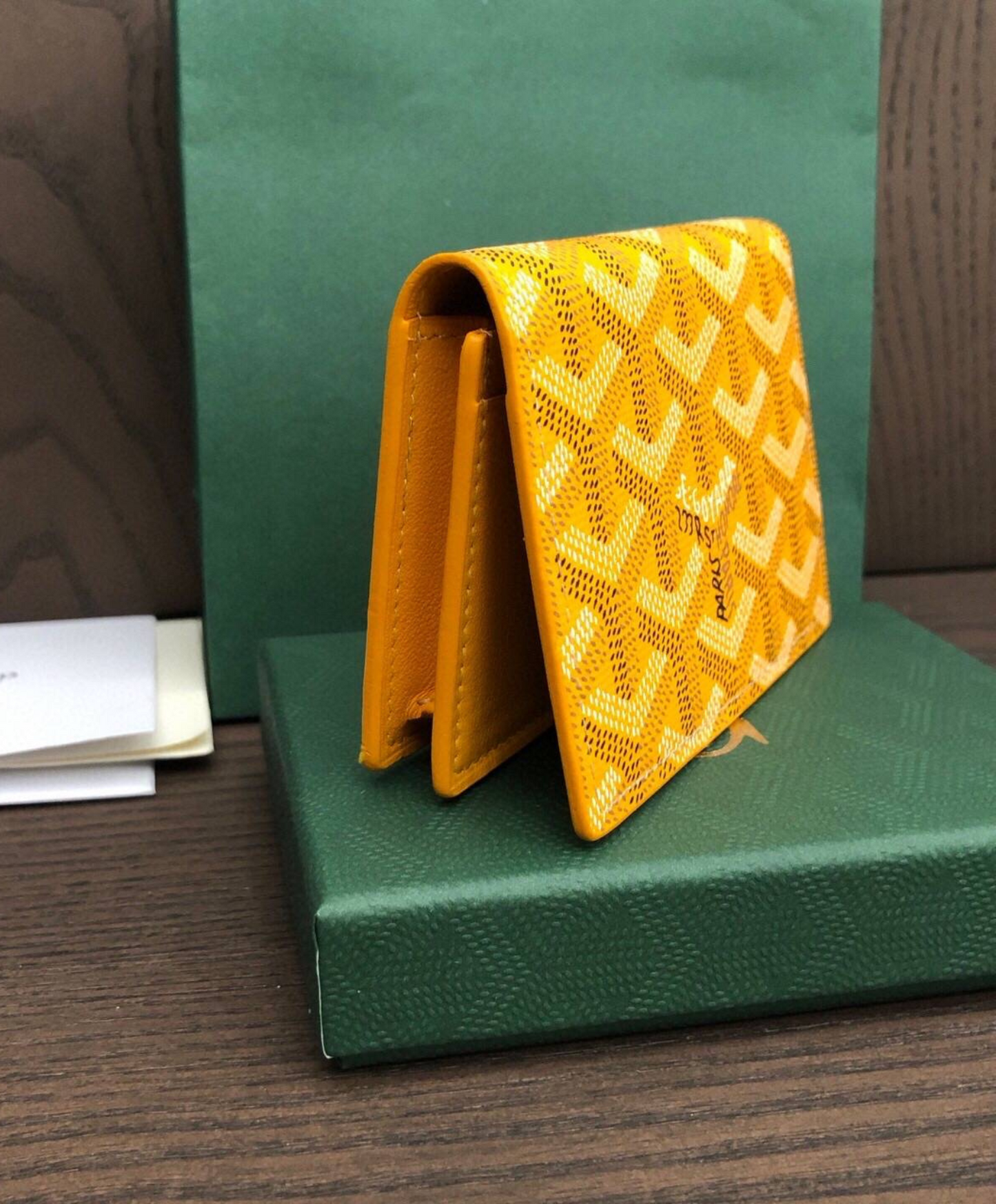 Malesherbes Card Wallet