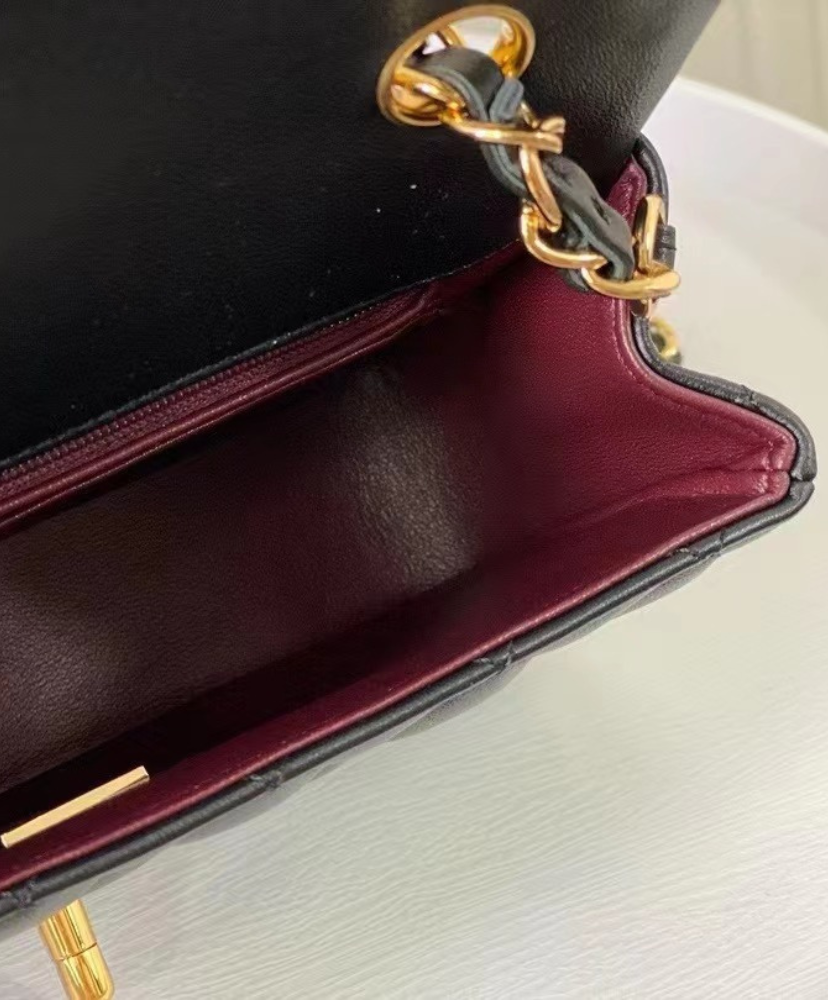 Mini Classic Handbag