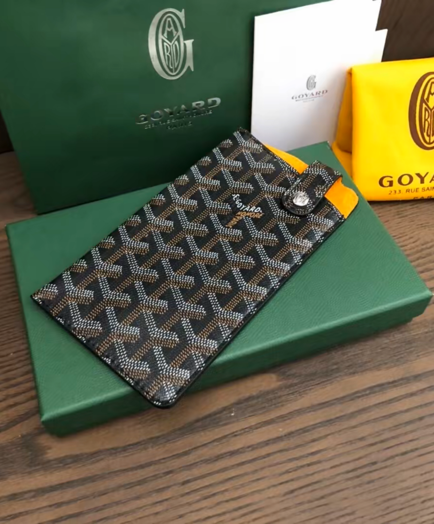 Montmartre GM Case