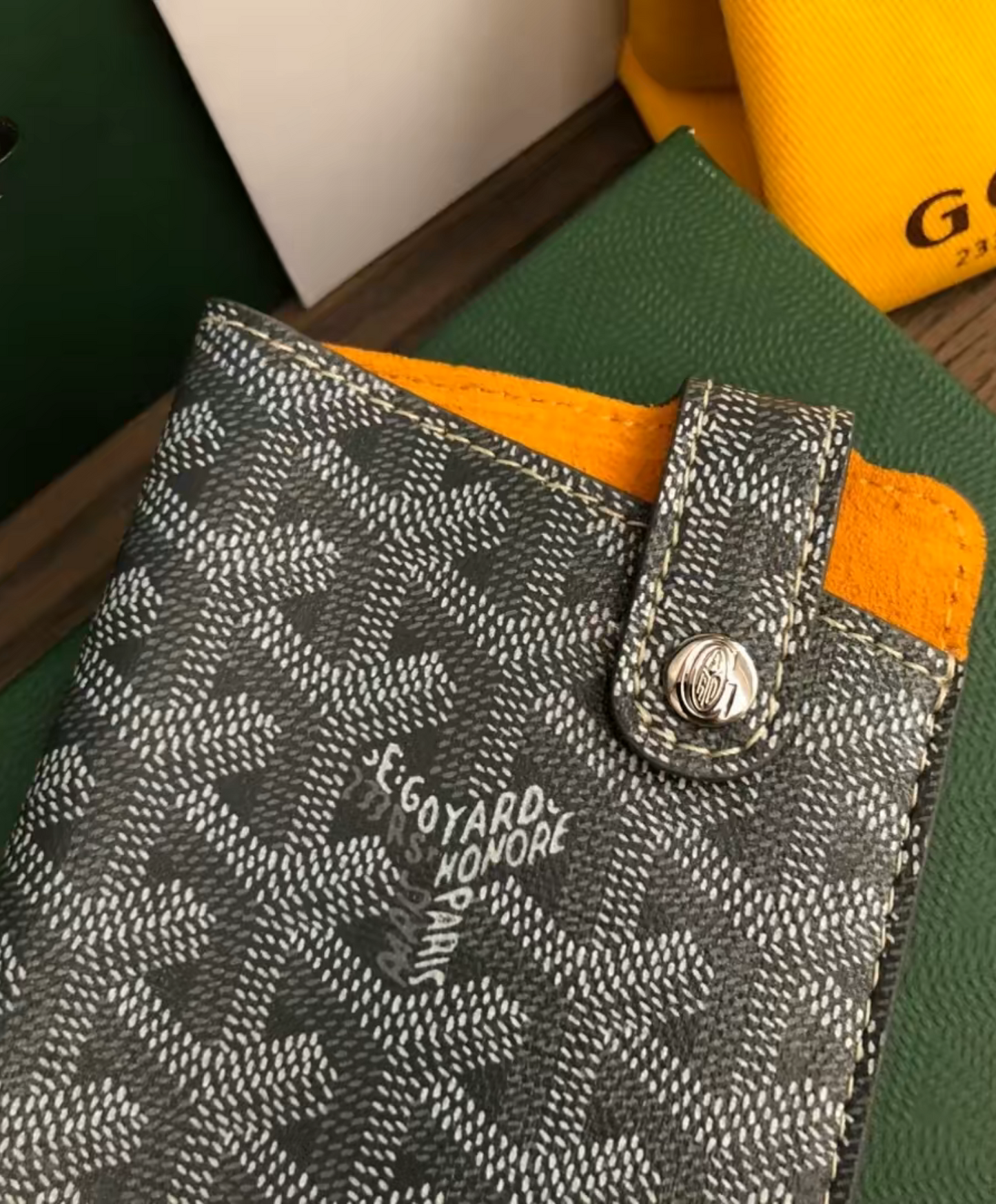 Montmartre GM Case