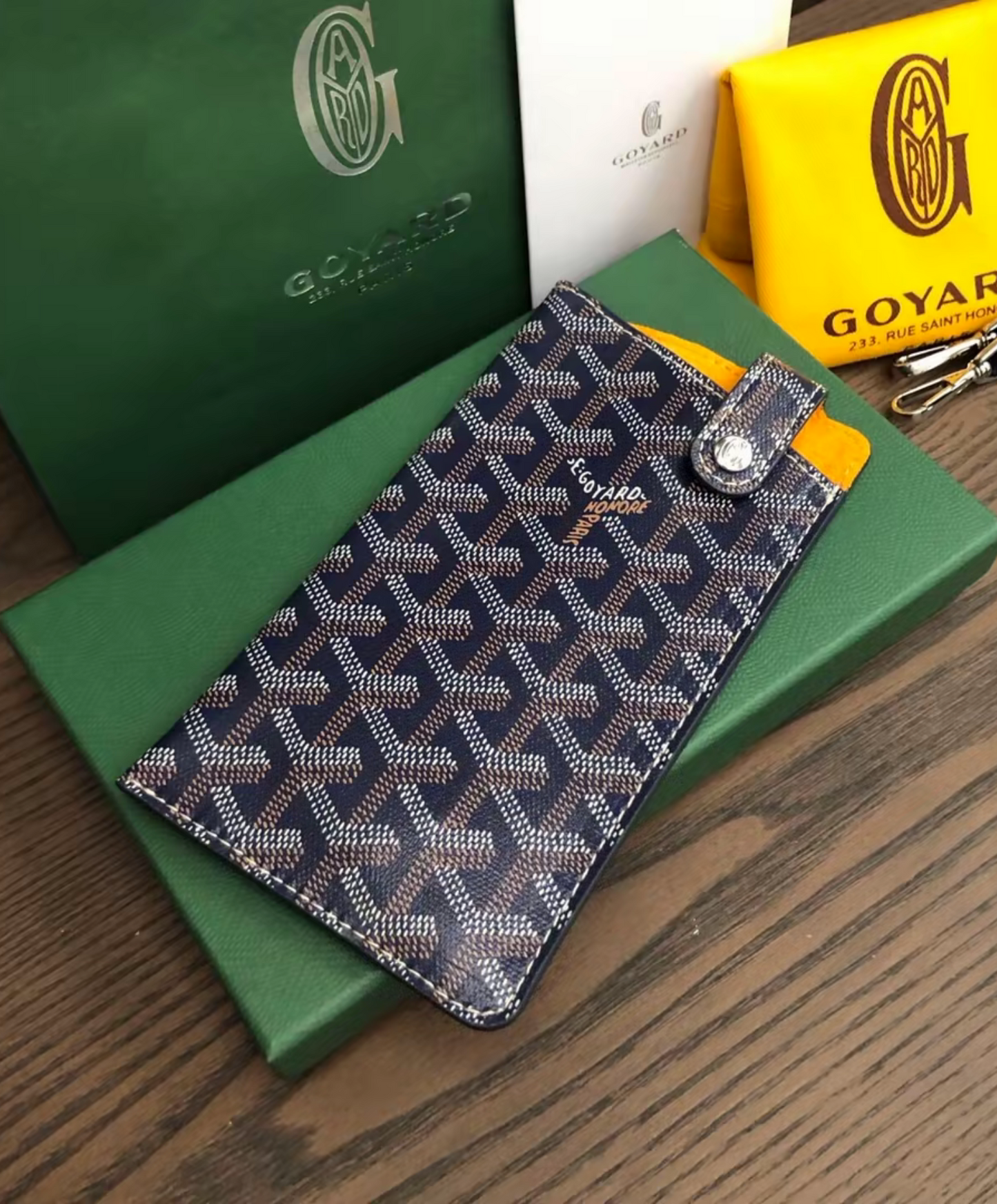 Montmartre GM Case