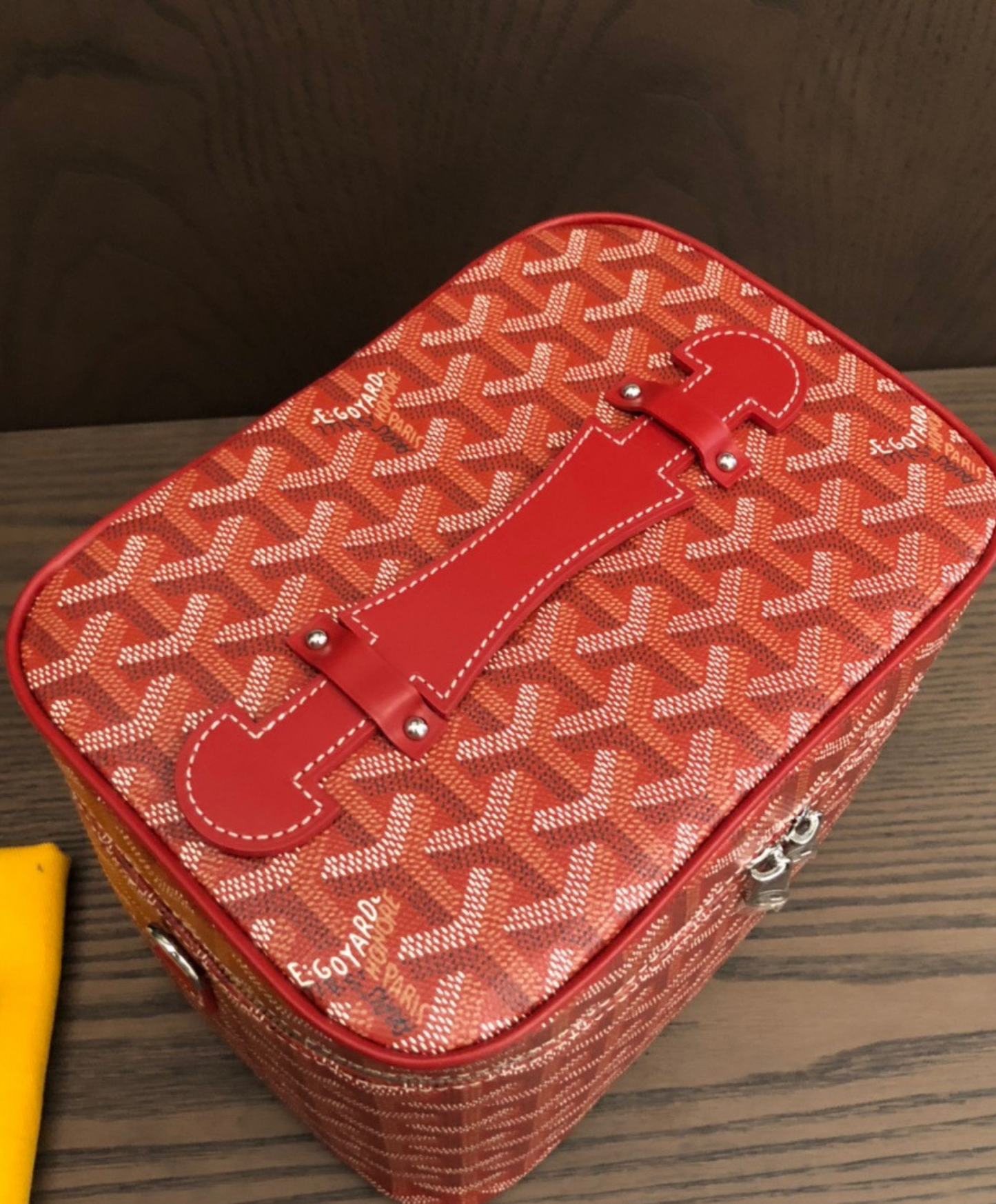 Muse Vanity Case