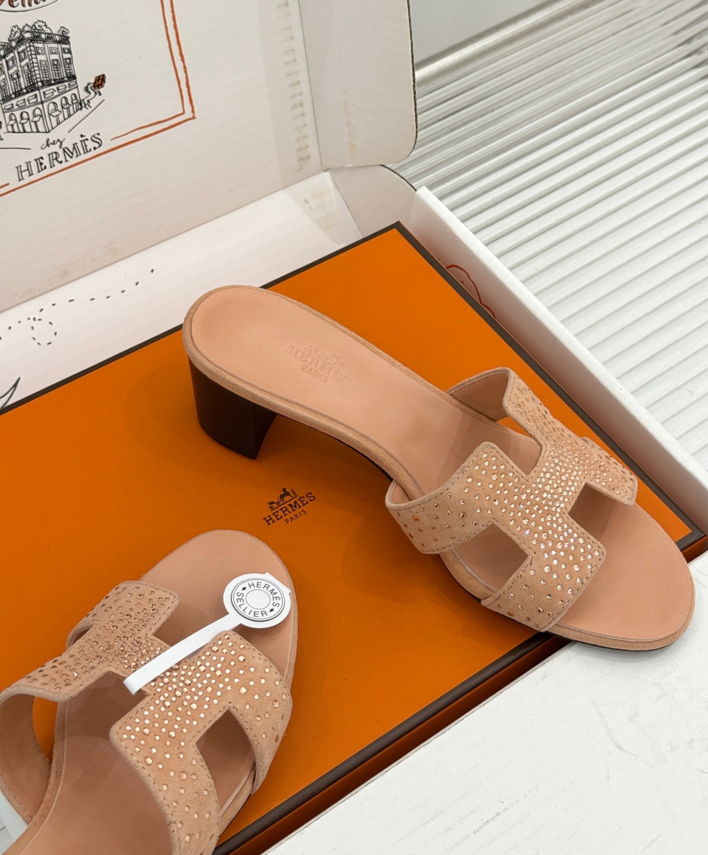 Oasis Sandal