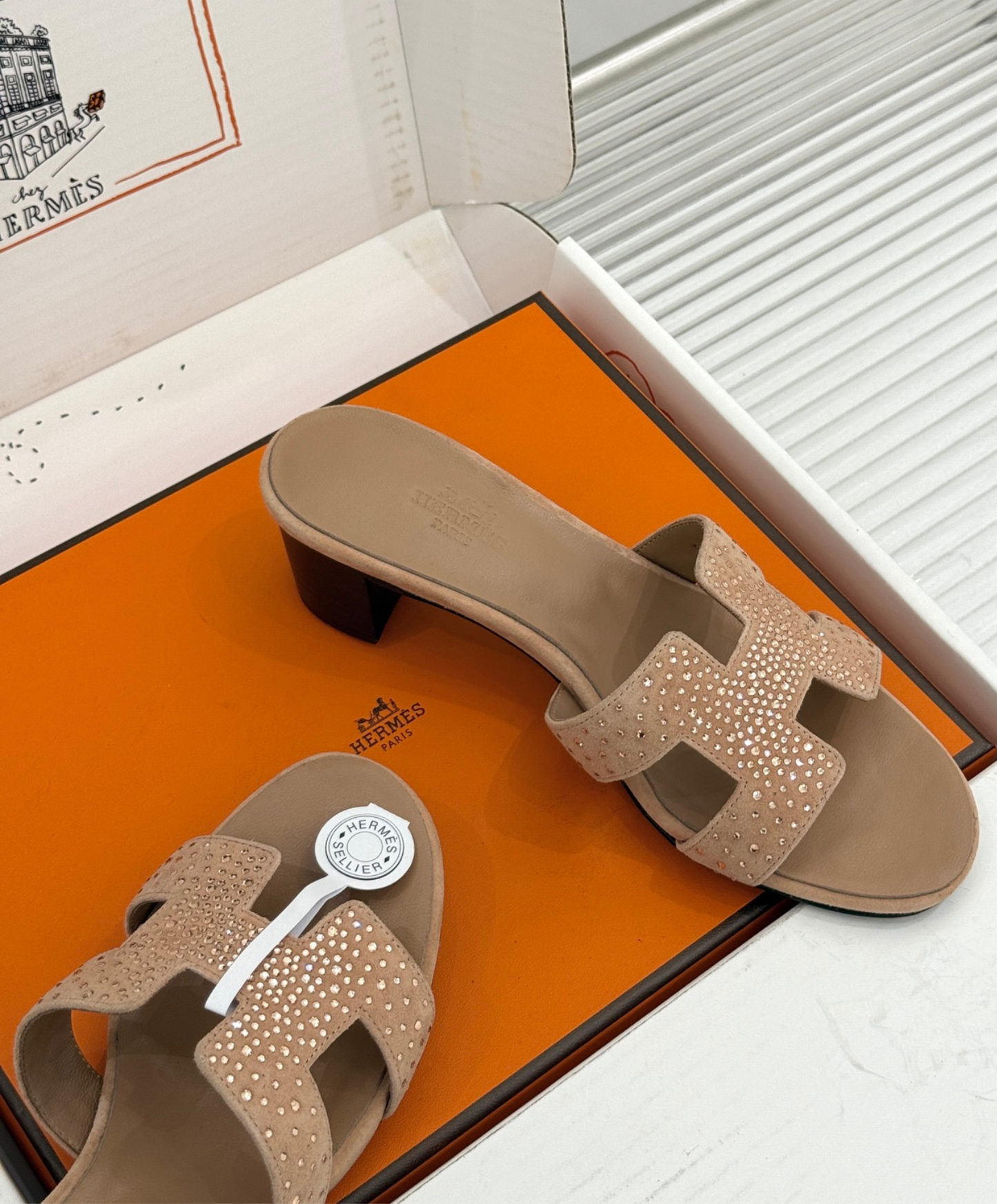 Oasis Sandal