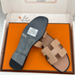 Oran sandal
