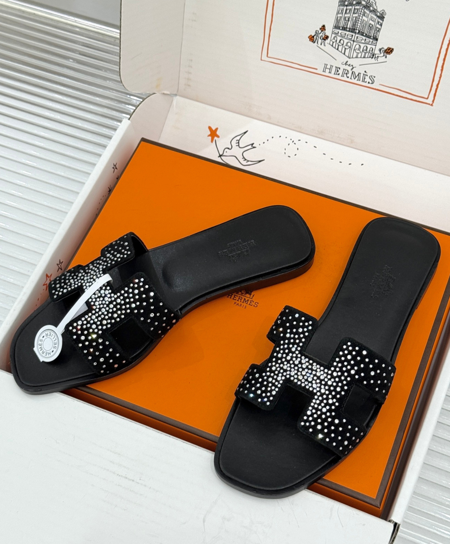 Oran sandal