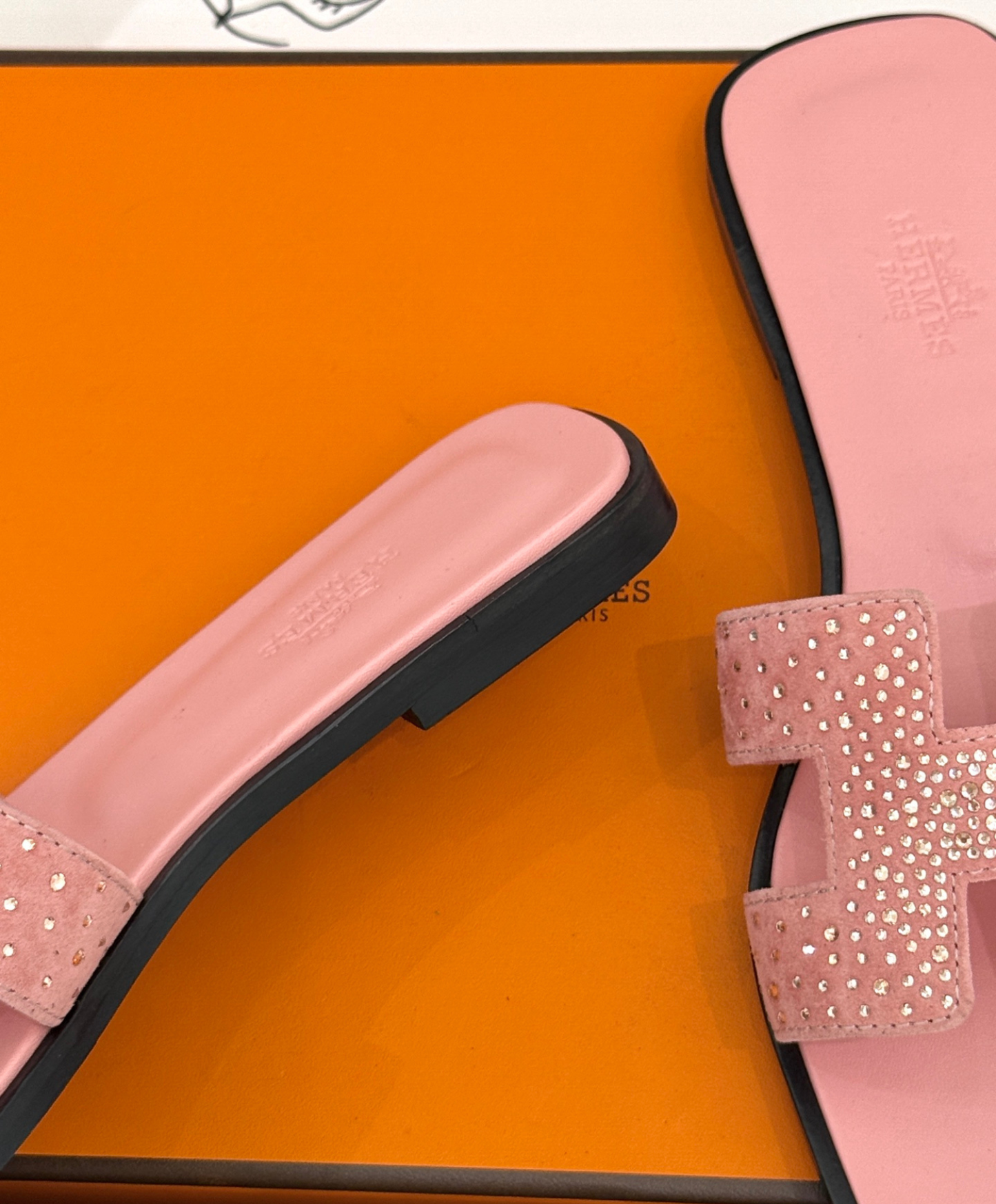 Oran sandal