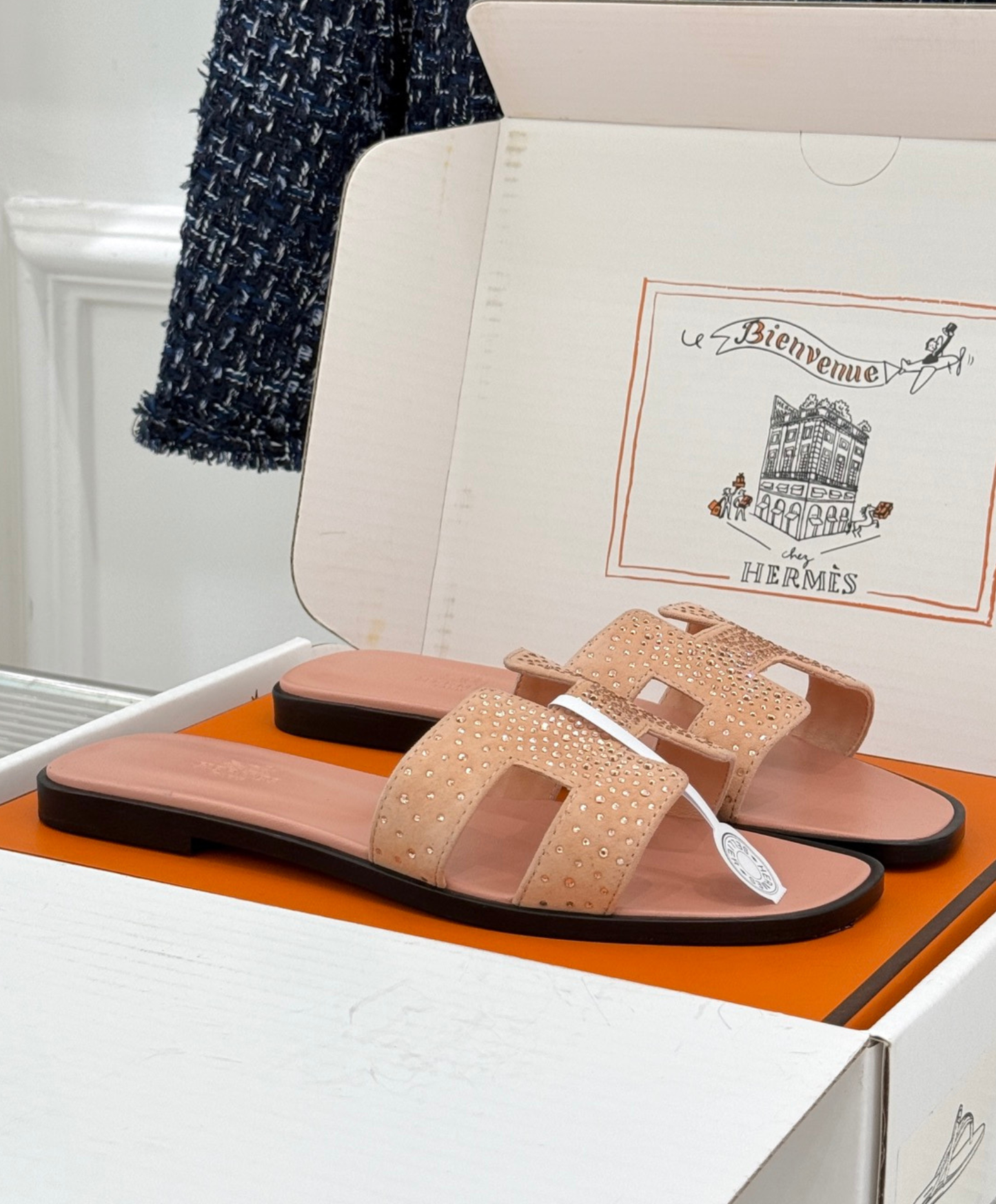 Oran sandal