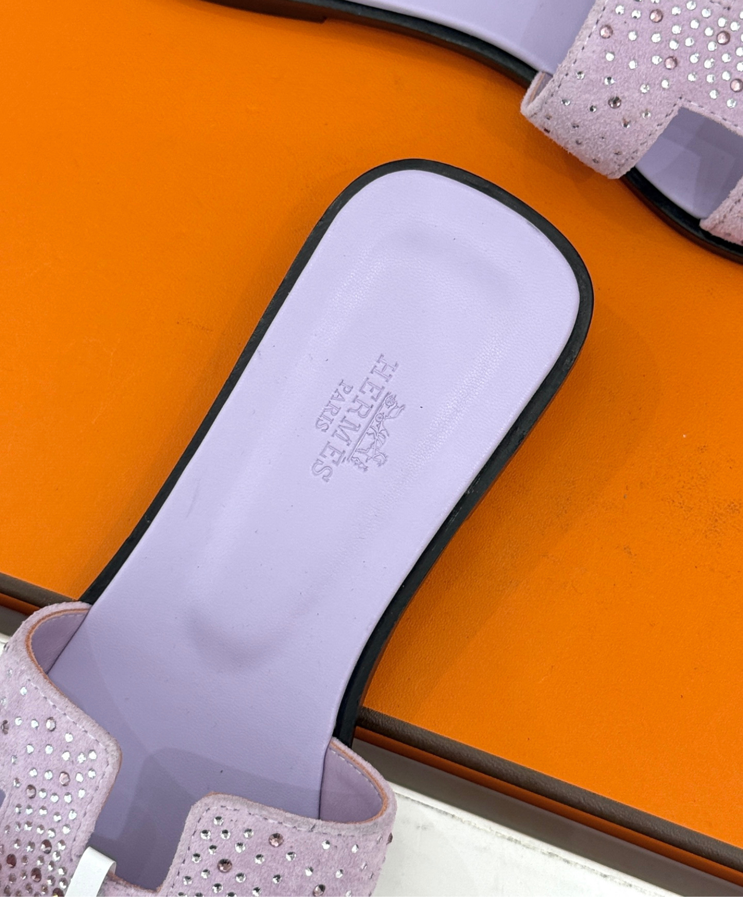 Oran sandal