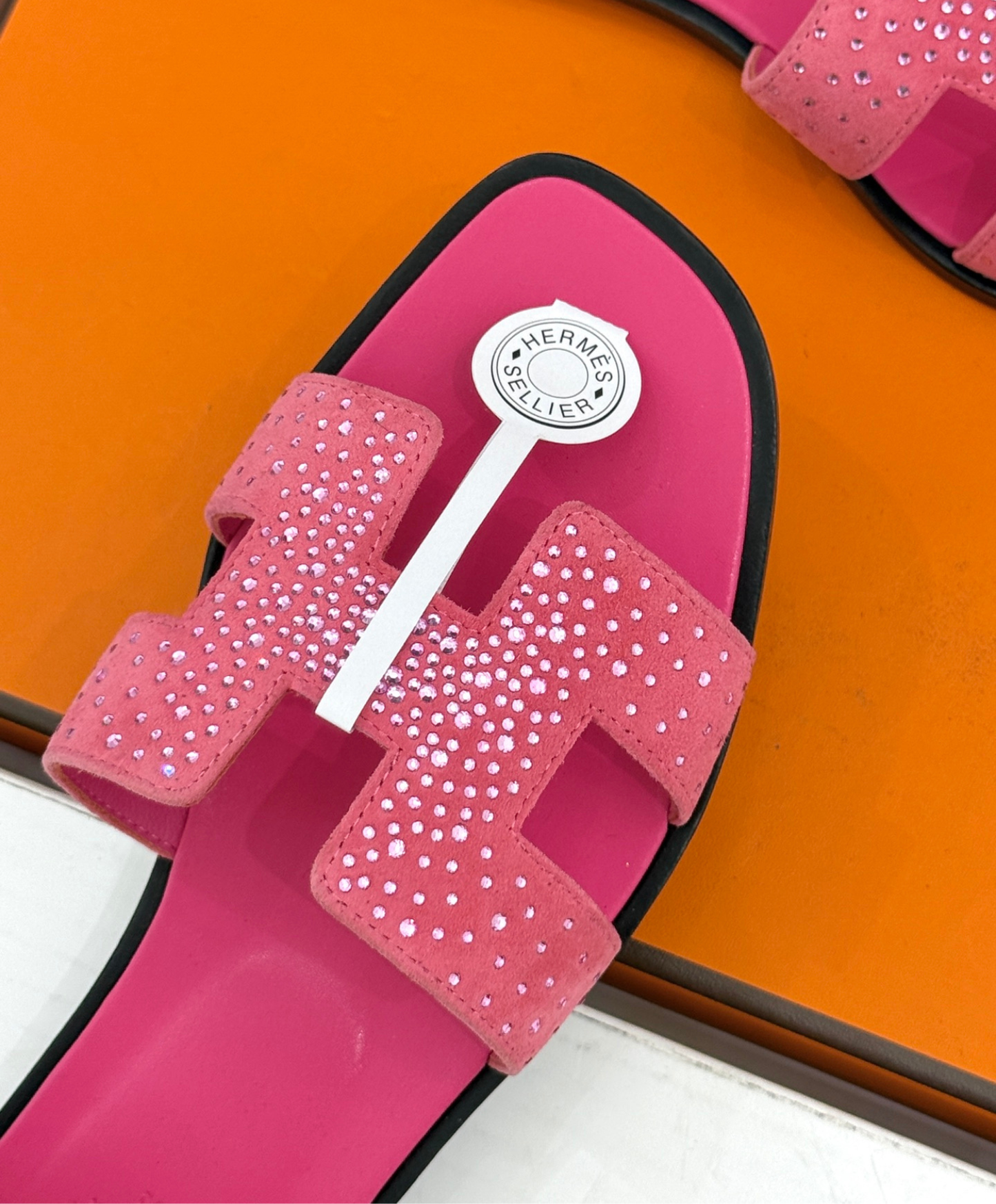 Oran sandal