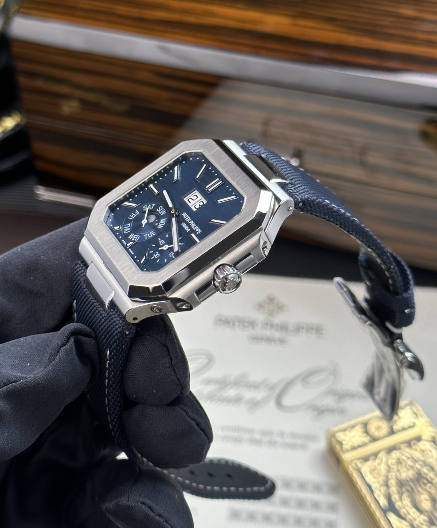 Patek Philippe Cubitus