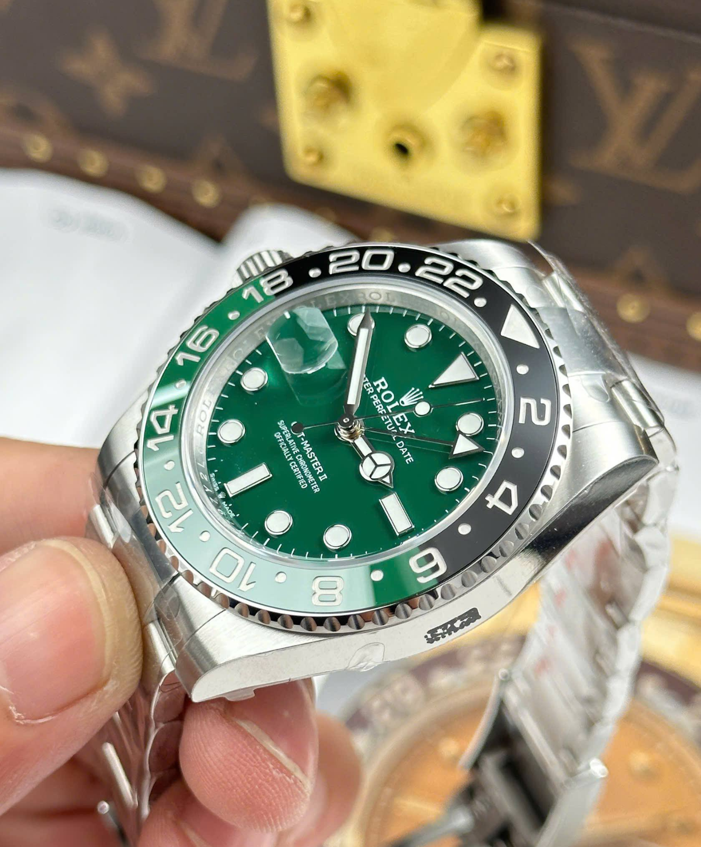 GMT-Master II