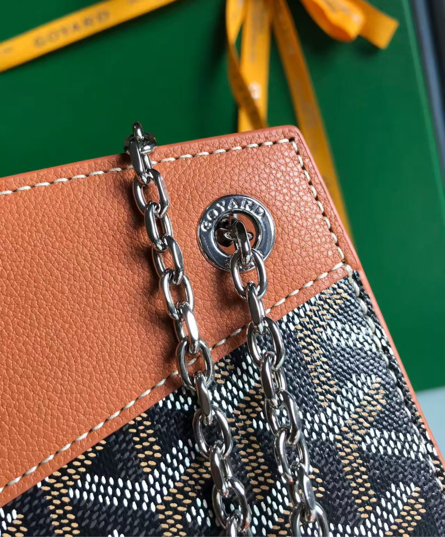 Rouette Structure PM Bag