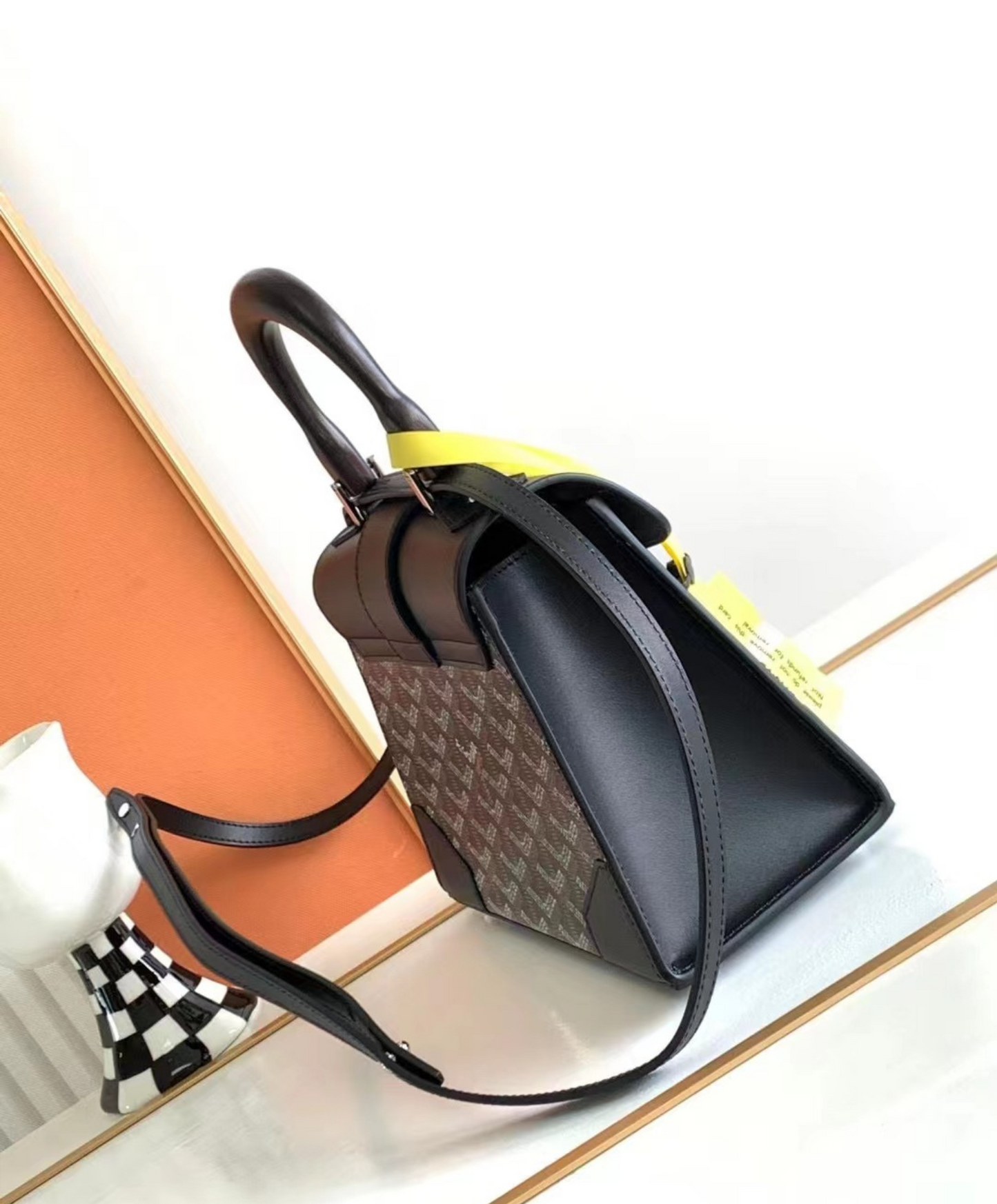 Saigon Structure Mini Bag Lettres Camouflage
