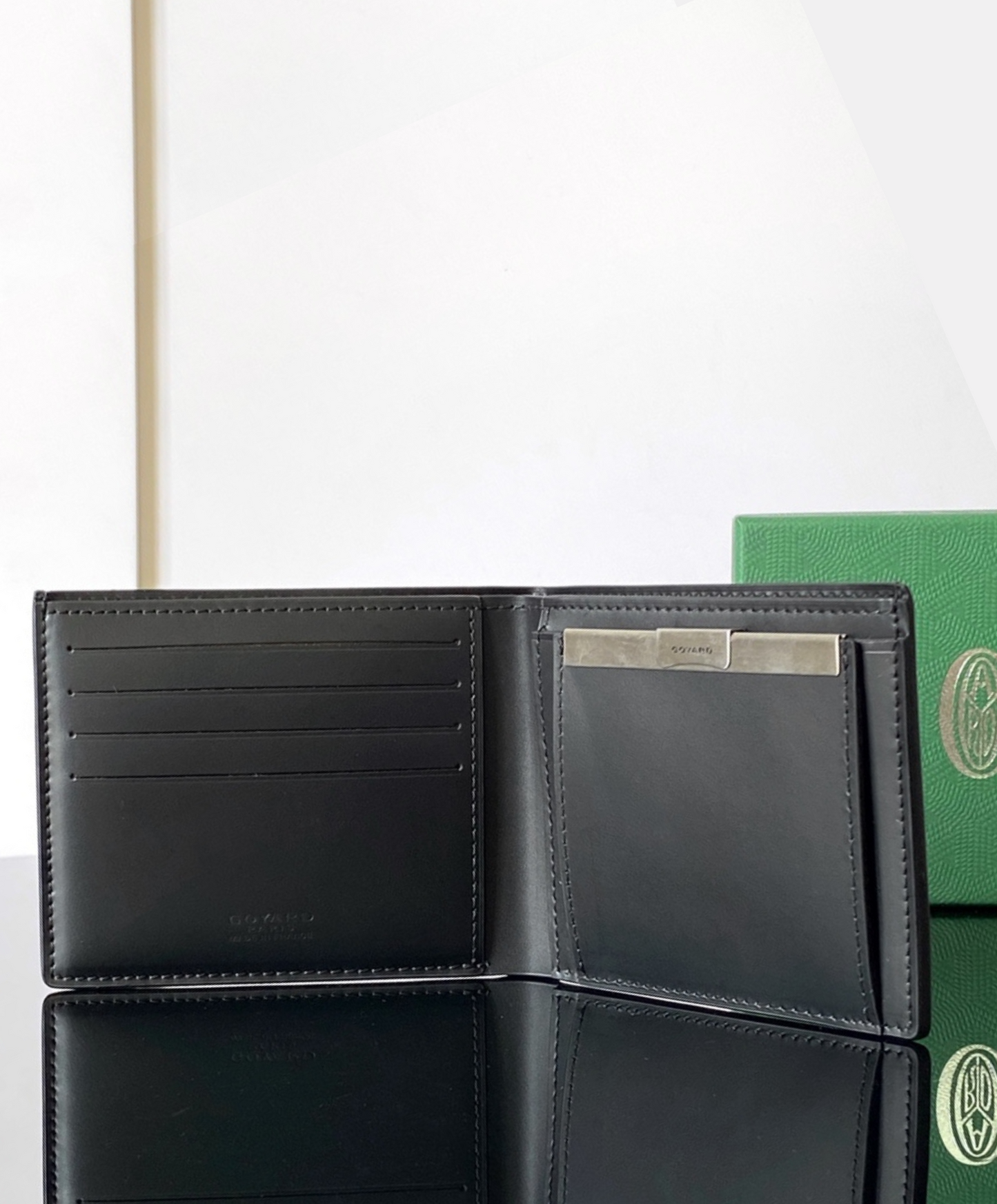 Saint-Florentin Wallet