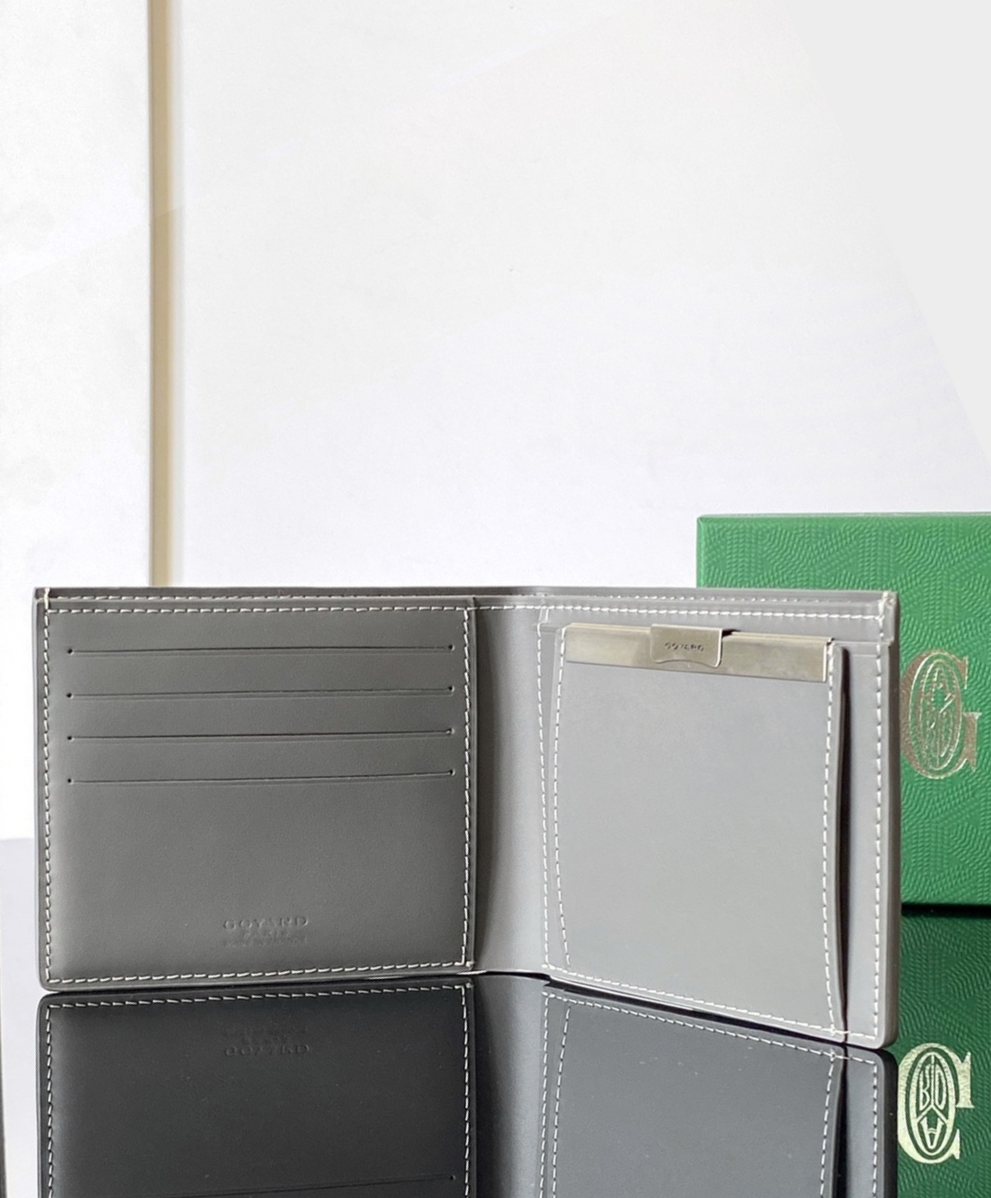 Saint-Florentin Wallet