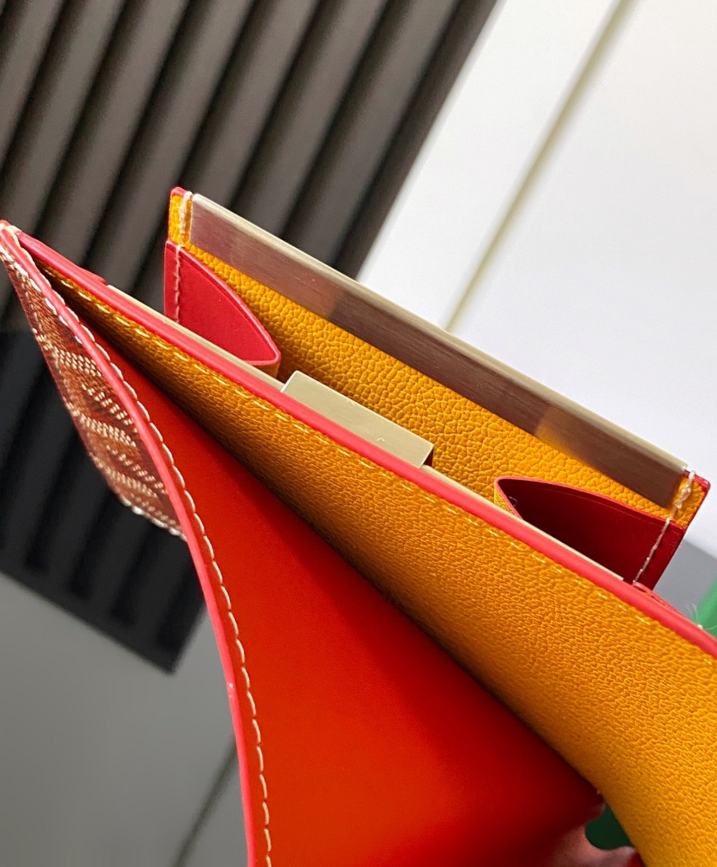Saint-Florentin Wallet