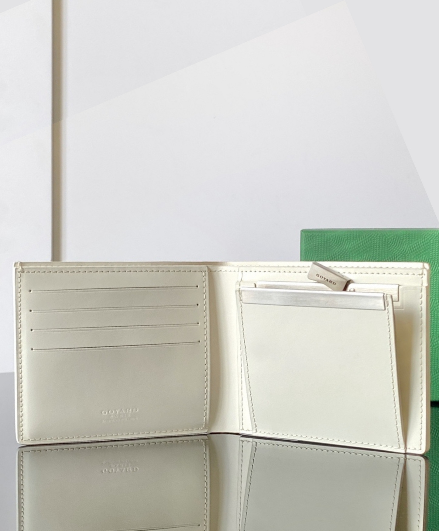 Saint-Florentin Wallet