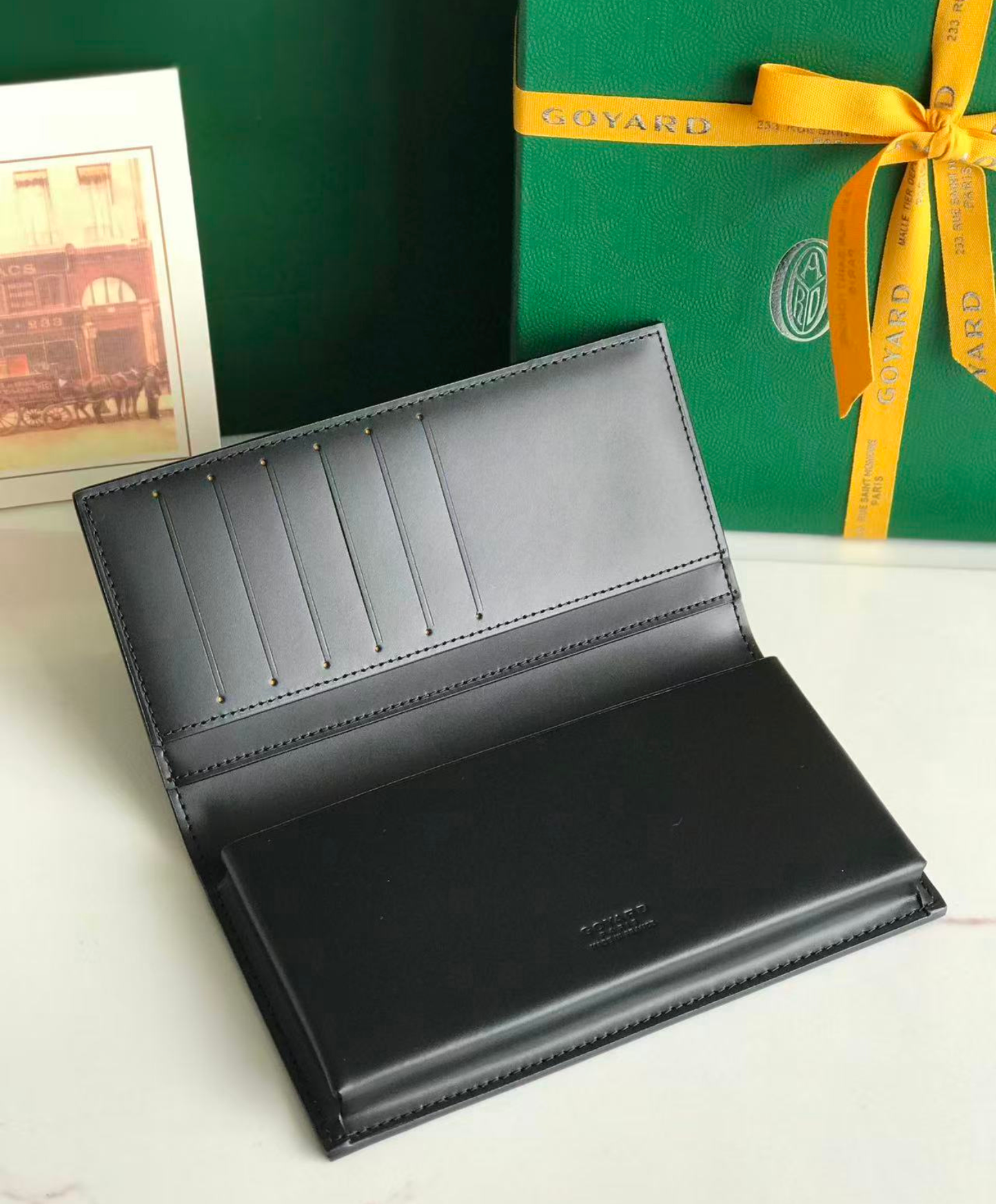 Saint-Lambert Wallet